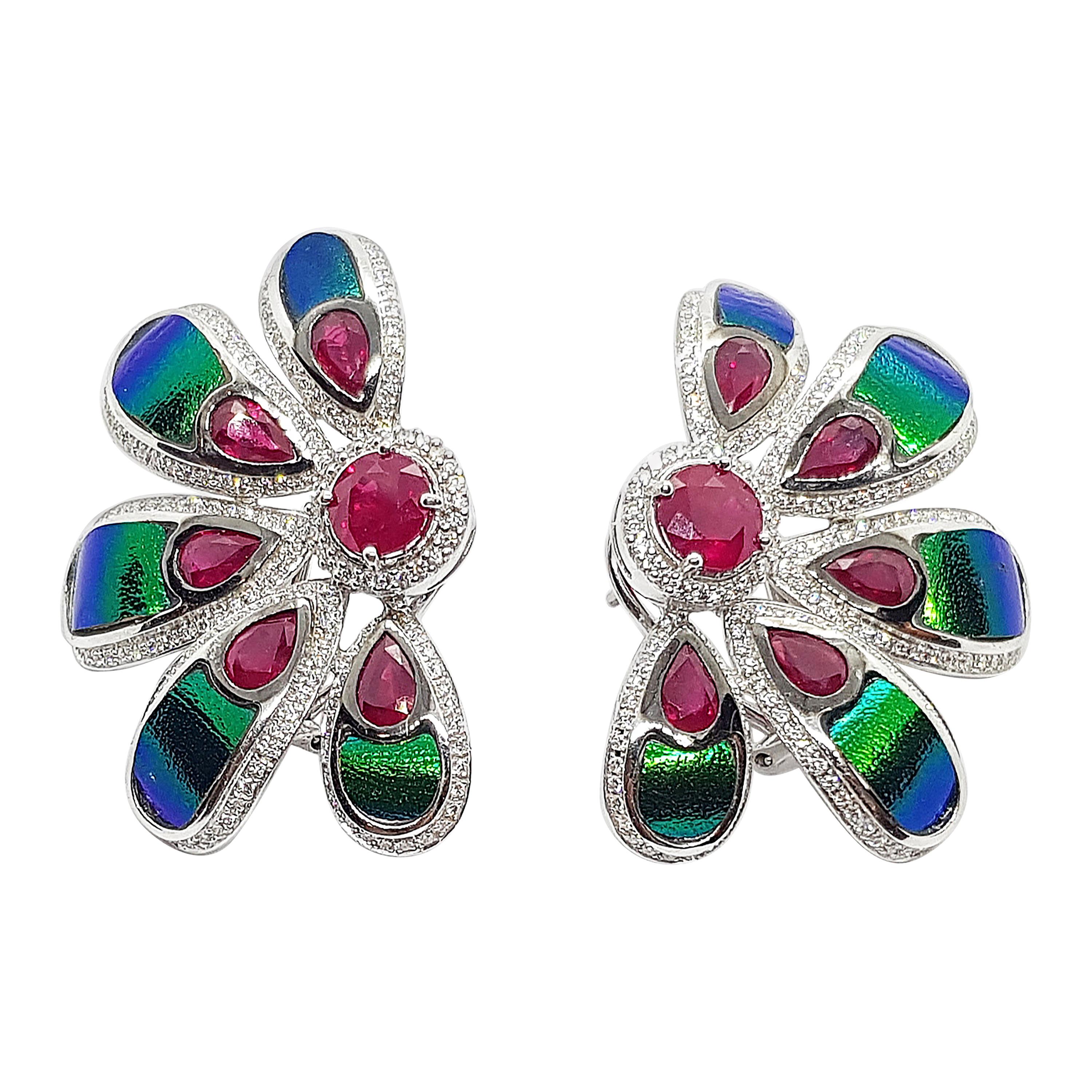 Boucles d'oreilles en or blanc 18 carats serties de rubis et de diamants