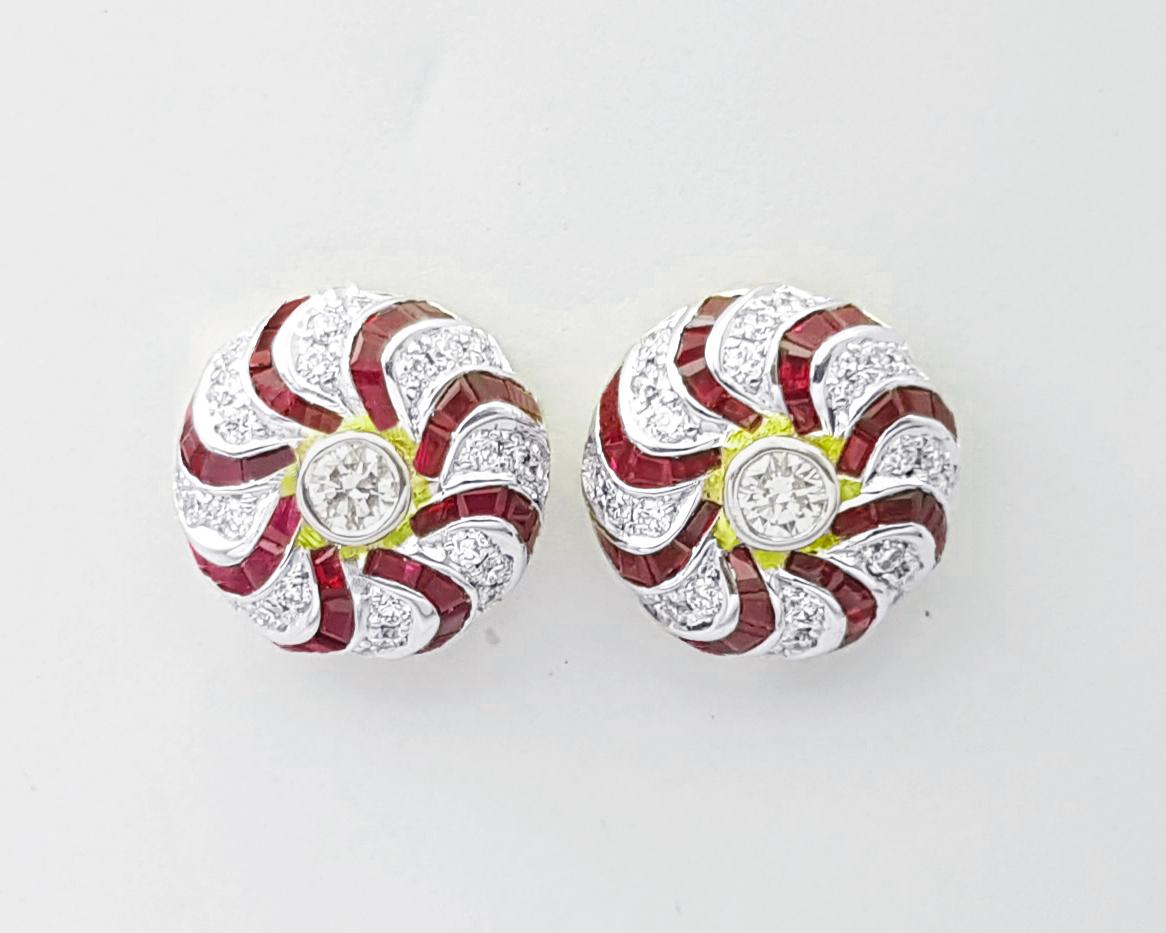 Art Déco Orecchini di rubini e diamanti con montatura in oro 18K in vendita