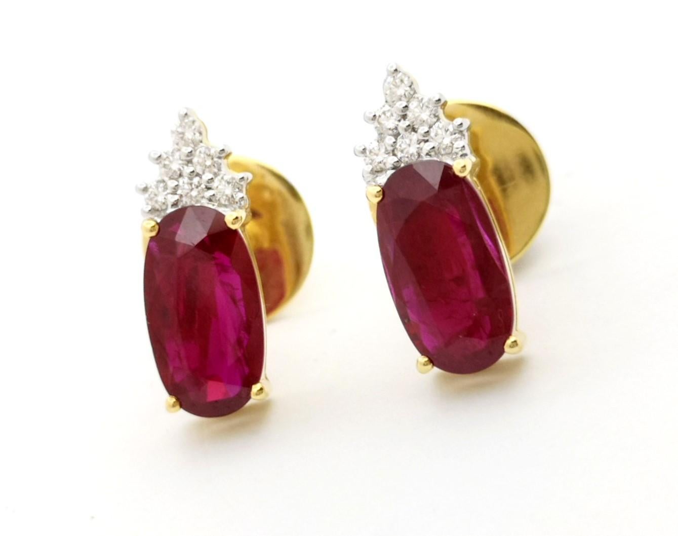 Oval Cut Ruby with Diamond Earrings set in 18K Gold Settings For Sale