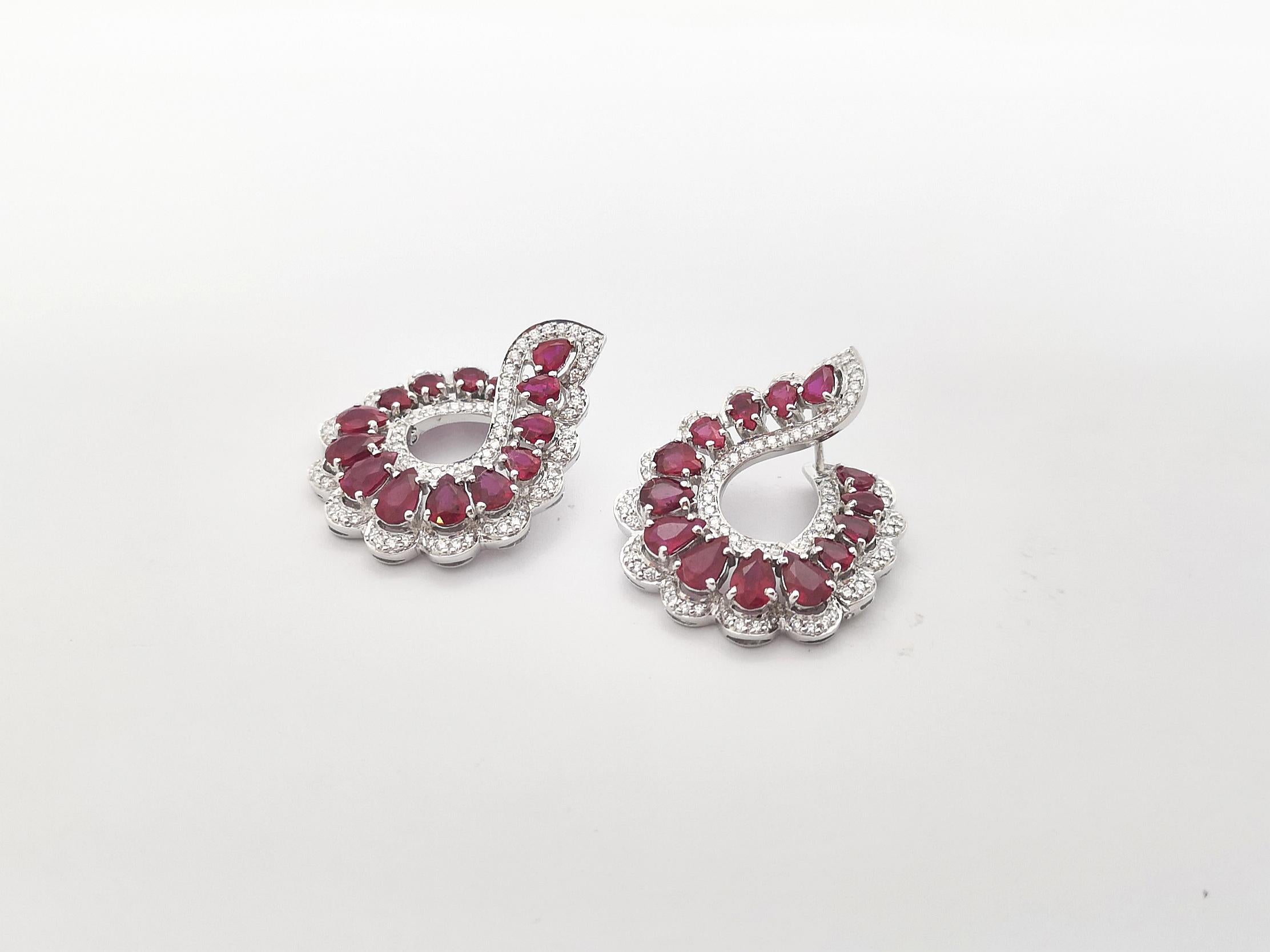 Pear Cut Ruby with Diamond Earrings Set in 18k White Gold Settings For Sale