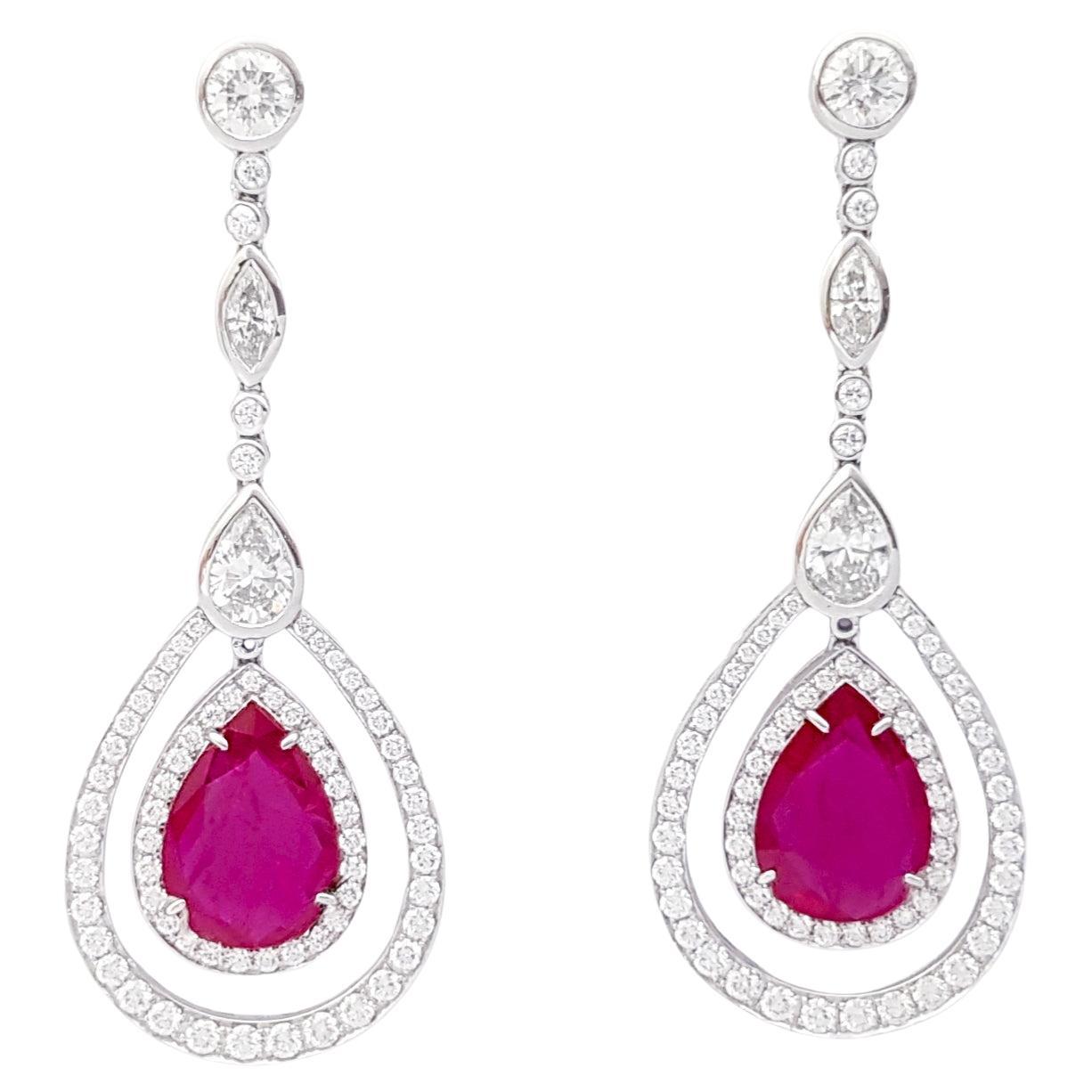 Ohrringe mit Rubin und Diamant in Platin 950 Fassungen gefasst