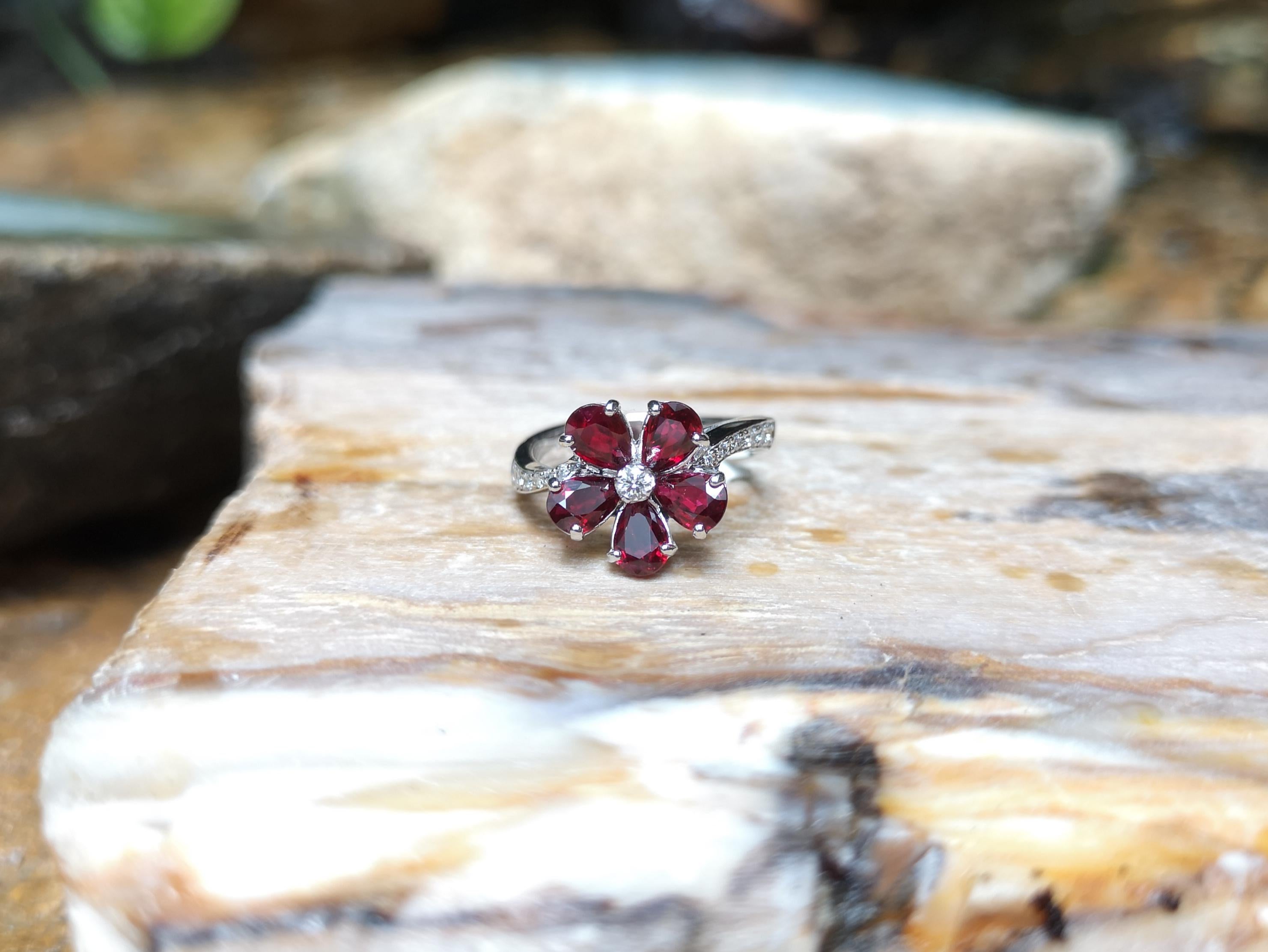 Women's Ruby with Diamond Flower Ring Set in 18 Karat White Gold Setting