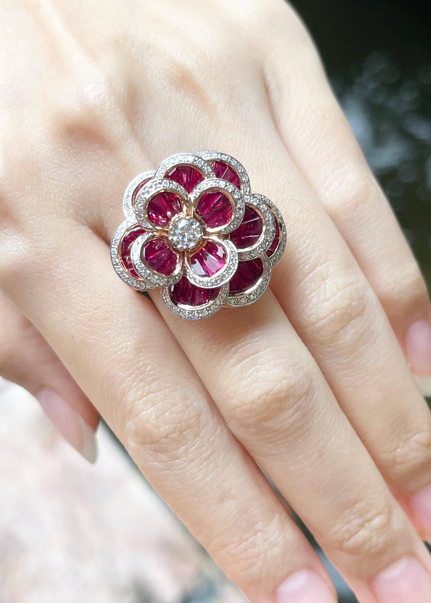 Ruby with Diamond Flower Ring set in 18K Rose Gold Settings For Sale 1