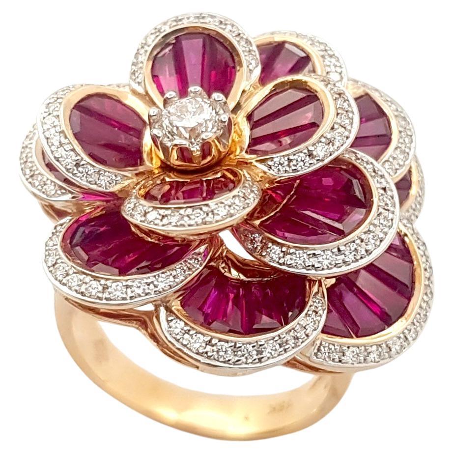 Ruby with Diamond Flower Ring set in 18K Rose Gold Settings For Sale
