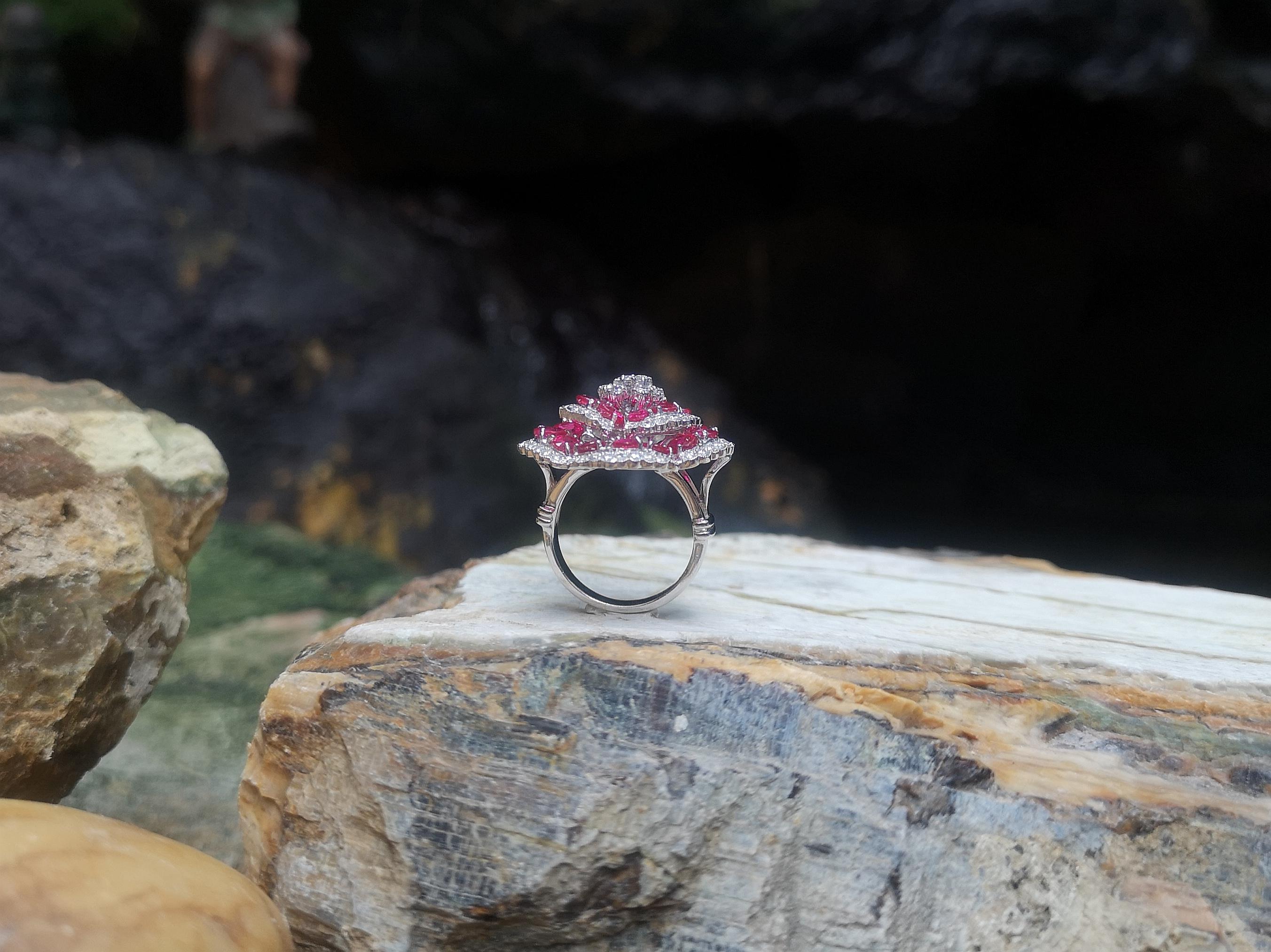 Ruby with Diamond Flower Ring set in 8 Karat White Gold Settings For Sale 2