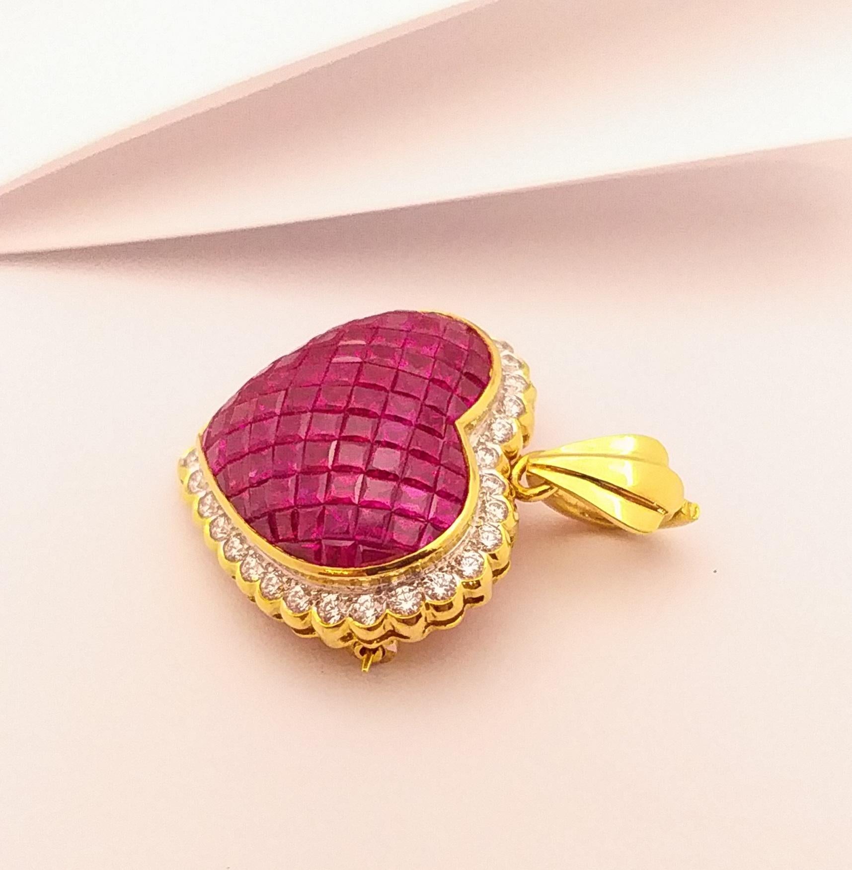 Ruby with Diamond Heart Brooch/Pendant Set in 18 Karat Gold Settings In New Condition In Bangkok, TH
