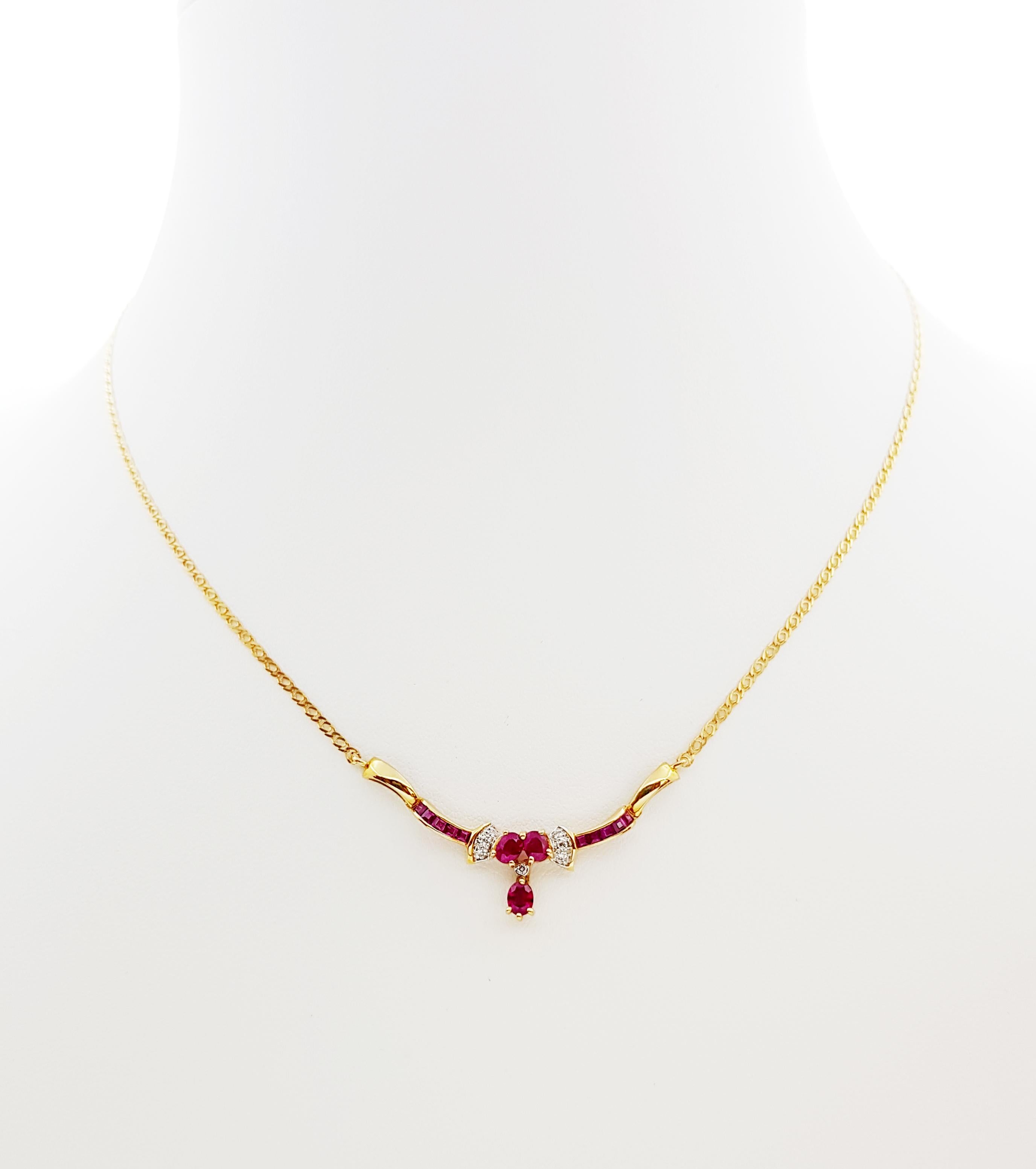 Ruby 1.15 carats with Diamond 0.06 carat Necklace set in 18 Karat Gold Settings

Width: 2.0 cm 
Length: 44.0 cm
Total Weight: 4.83  grams

