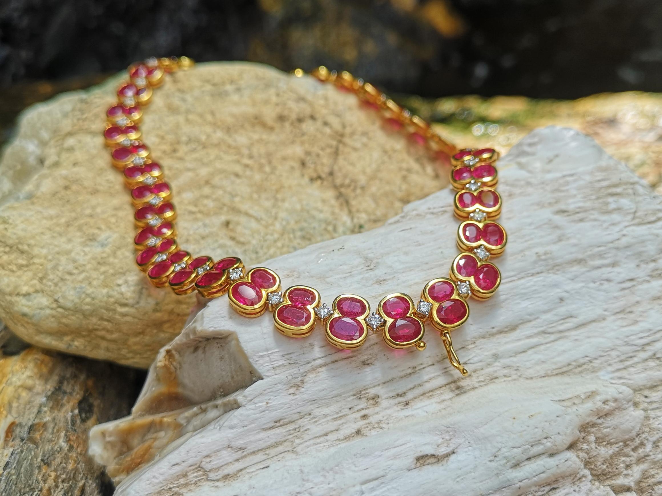 Ruby with Diamond Necklace Set in 18 Karat Gold Settings For Sale 1