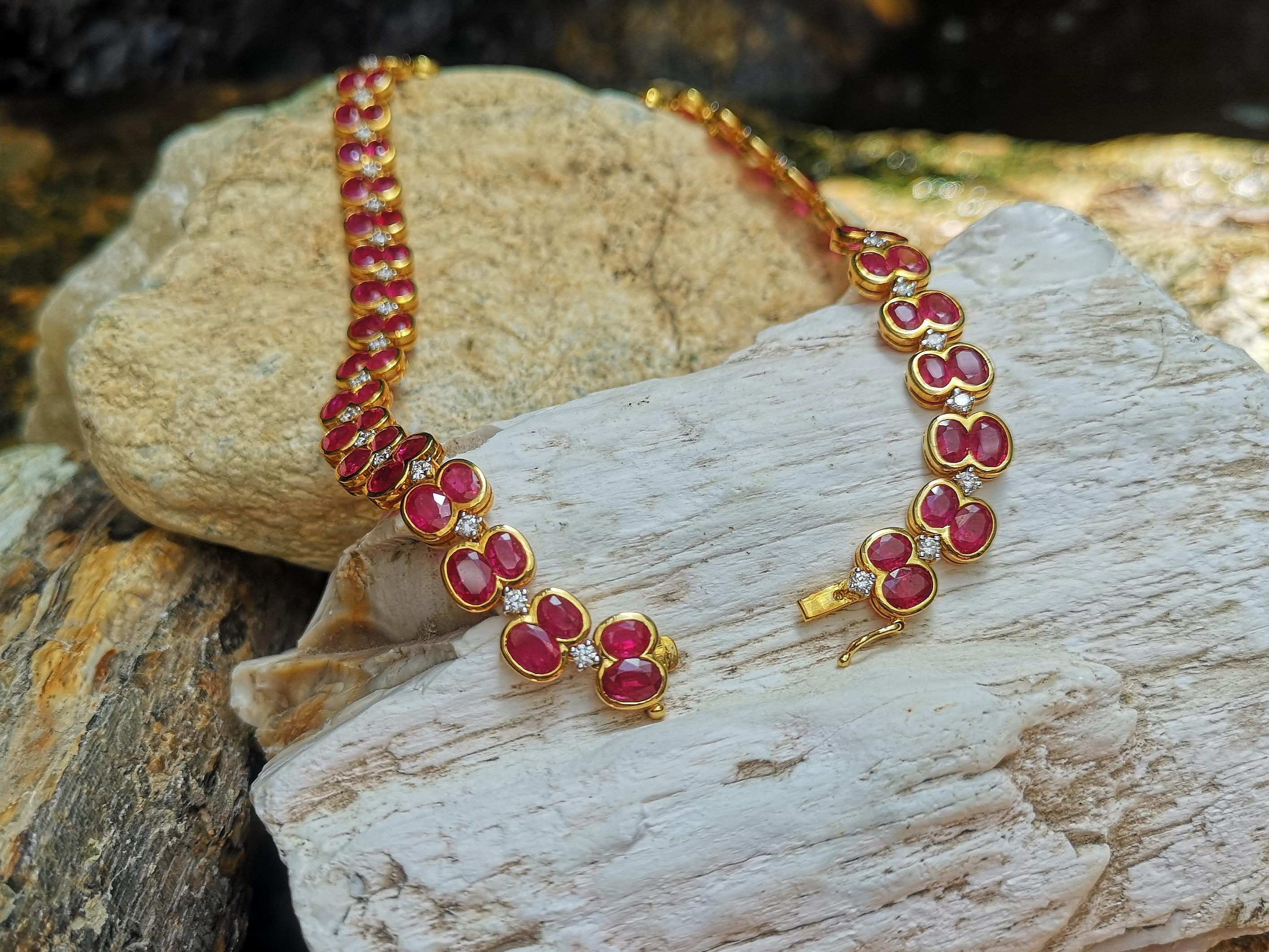 Ruby with Diamond Necklace Set in 18 Karat Gold Settings For Sale 2