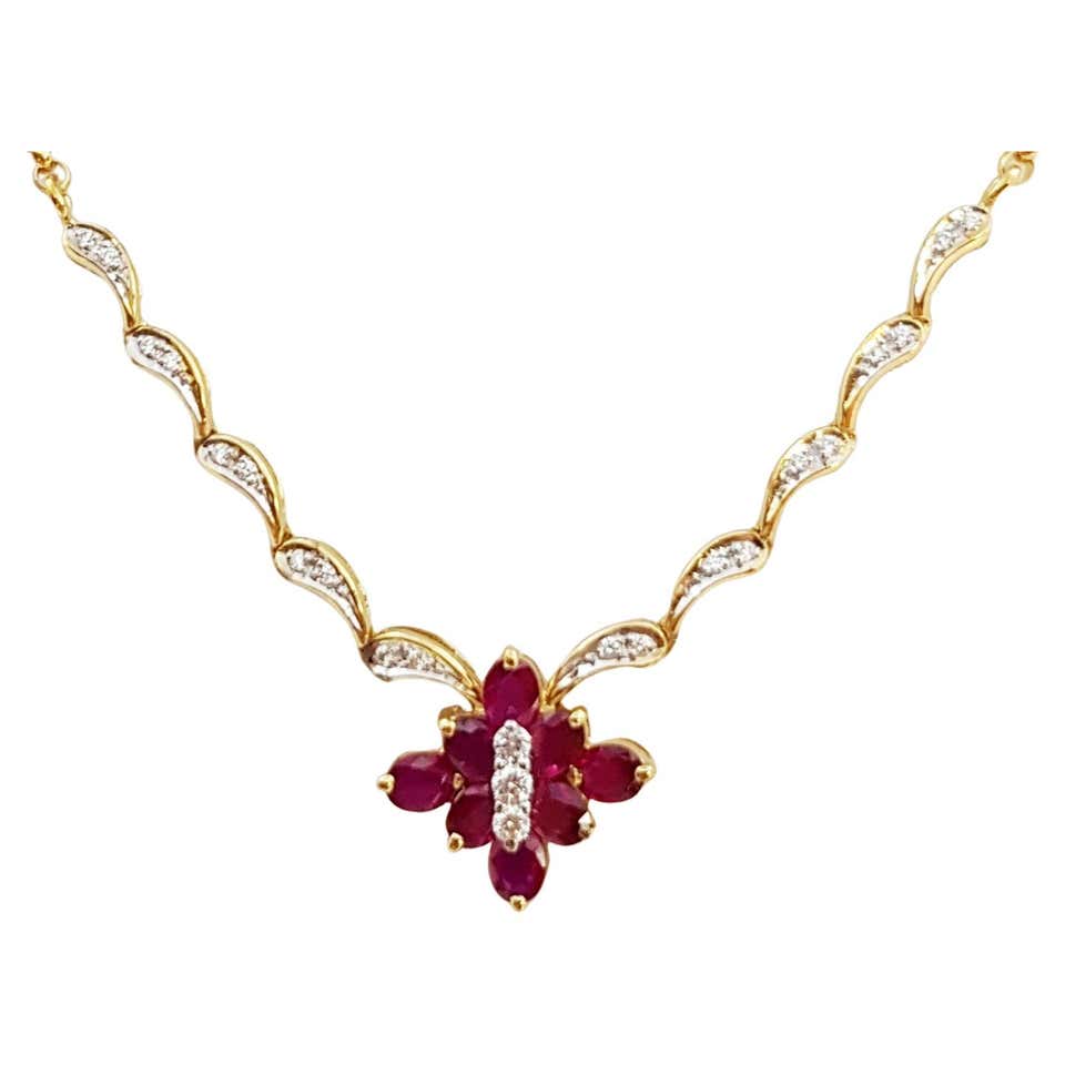 Ruby with Diamond Necklace Set in 18 Karat Gold Settings For Sale at ...