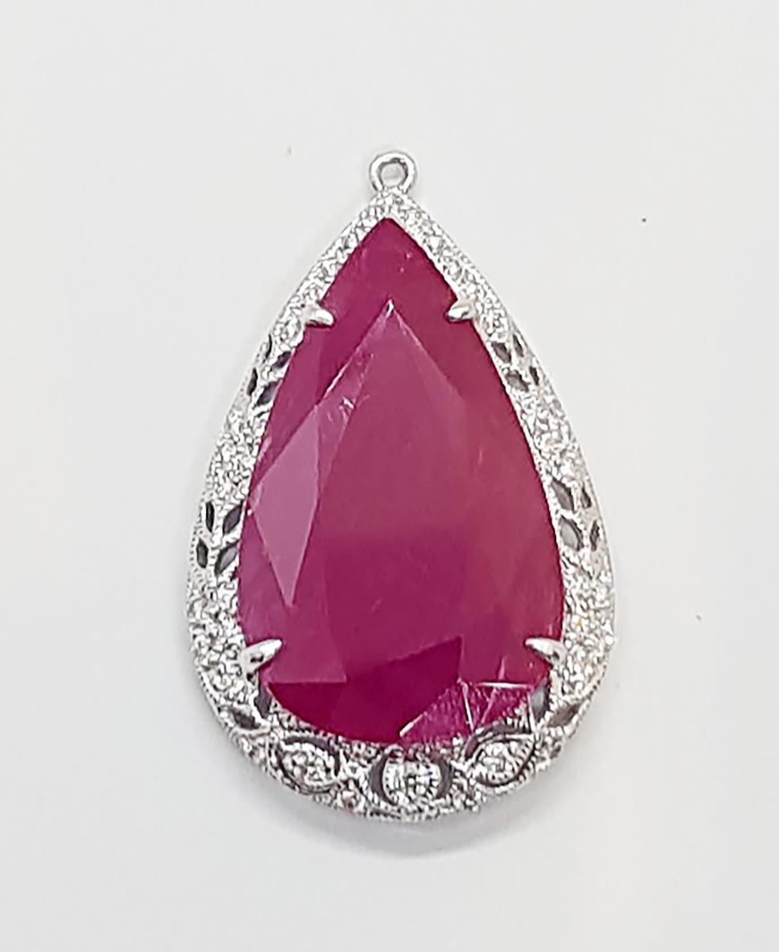Pear Cut Ruby with Diamond Necklace Set in 18 Karat White Gold Settings For Sale