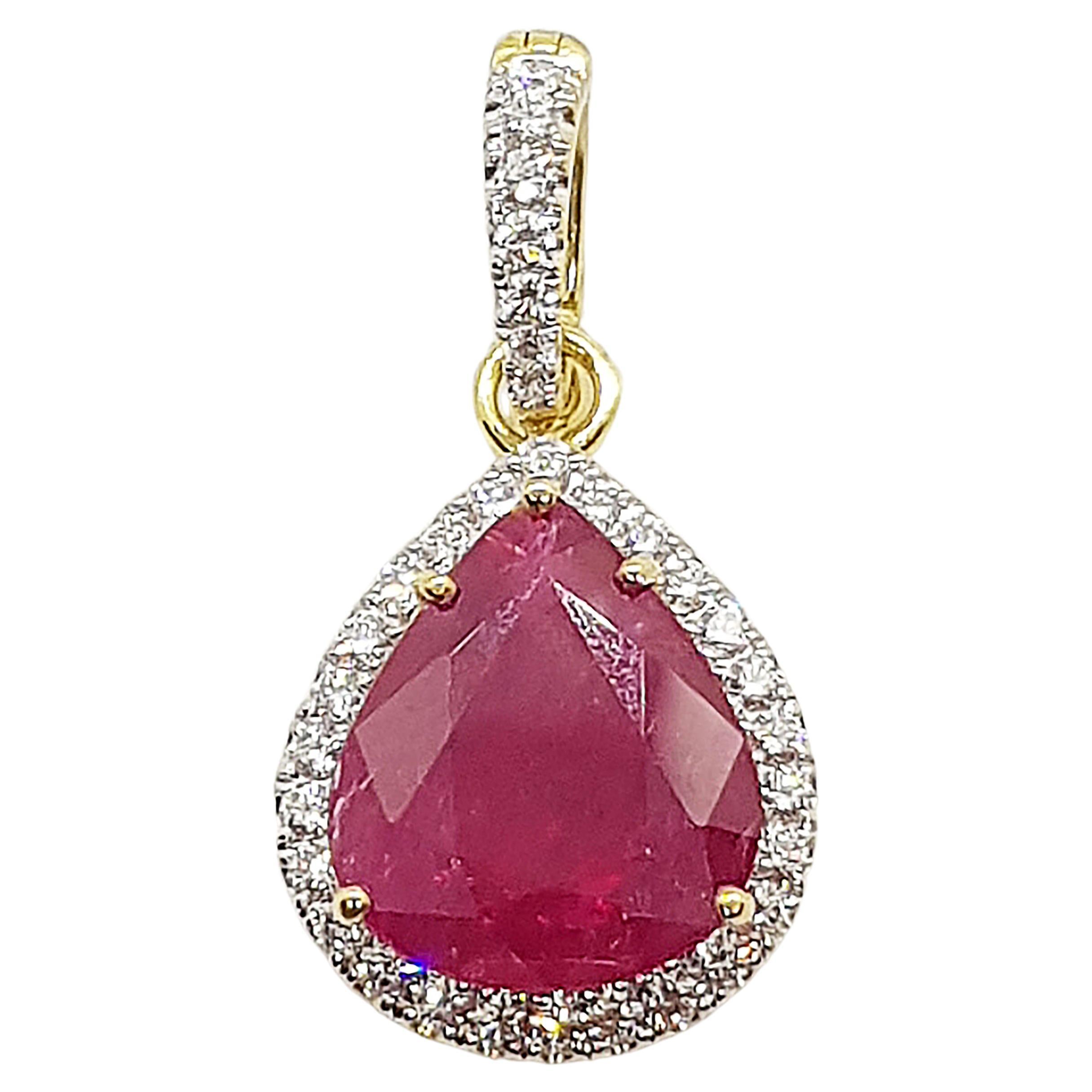 Ruby with Diamond Pendant set in 18 Karat Gold Settings For Sale