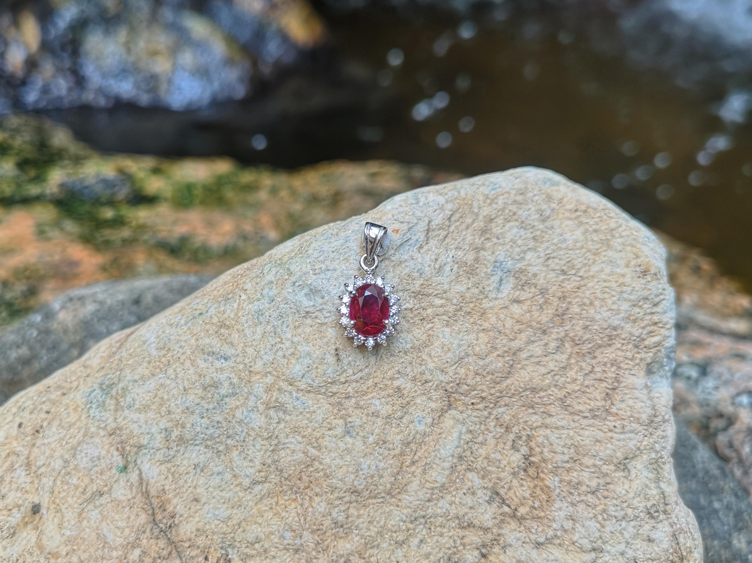 Oval Cut Ruby with Diamond Pendant Set in 18 Karat White Gold Settings For Sale