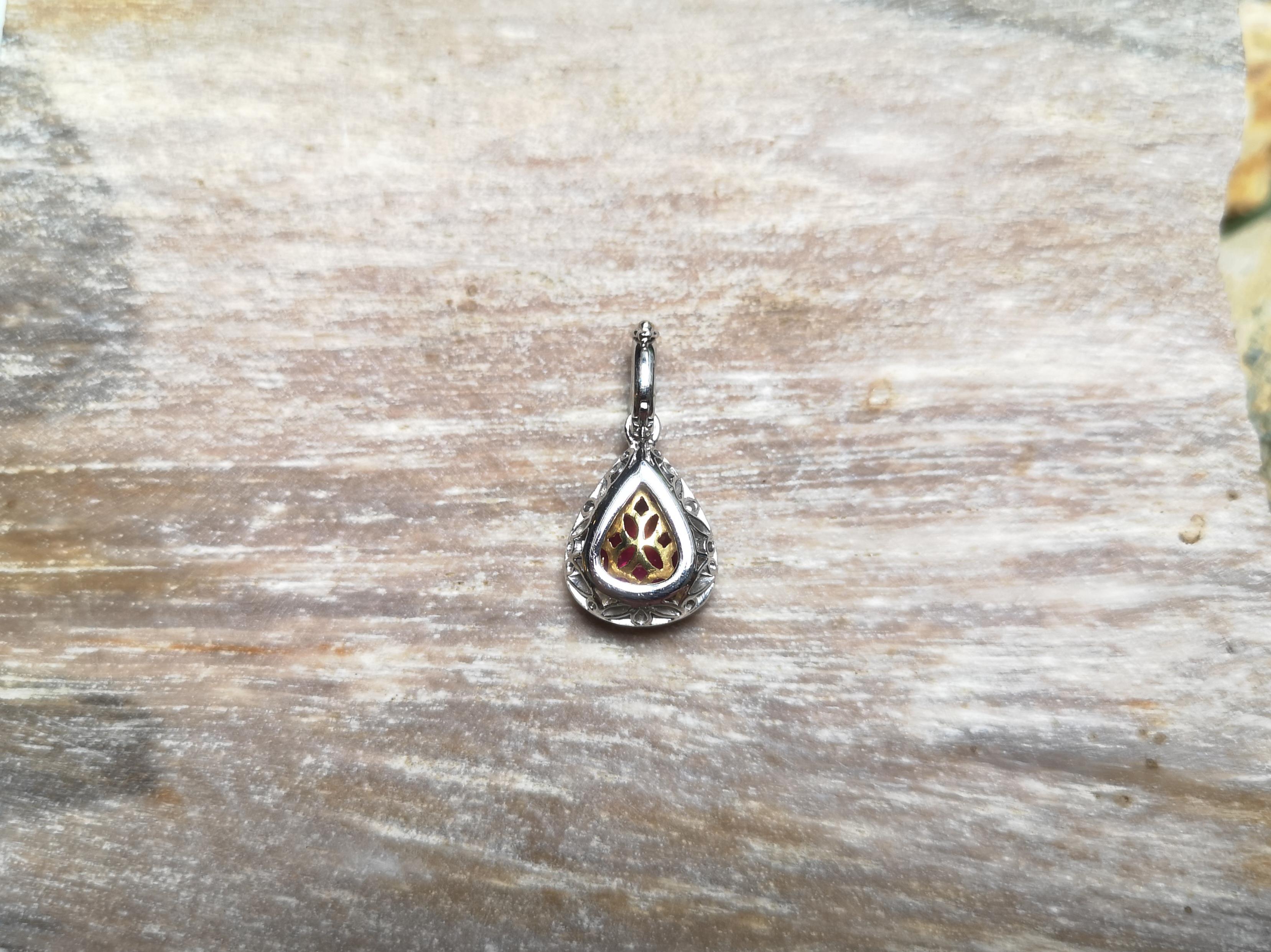 De las mujeres Colgante de rubí con diamantes engastado en oro blanco de 18 quilates en venta