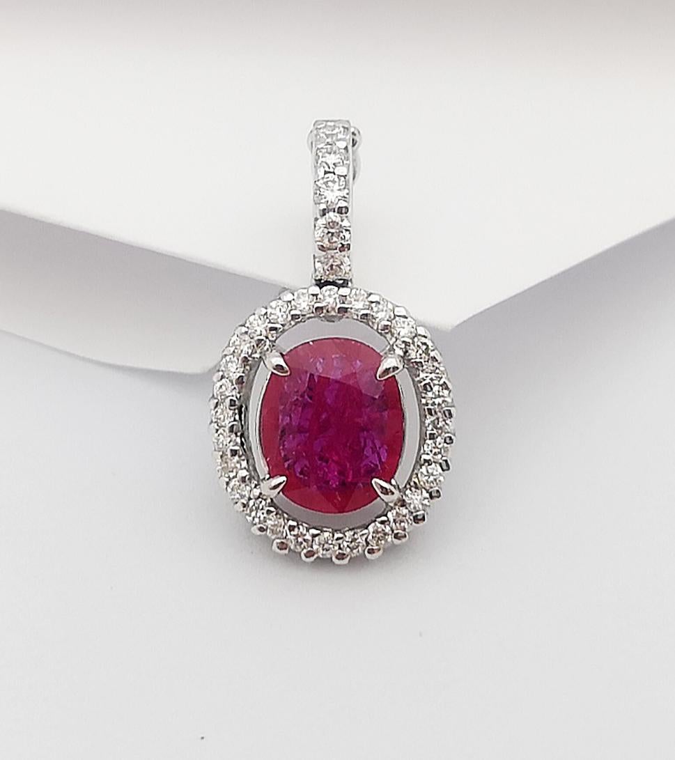 Ruby with Diamond Pendant Set in 18 Karat White Gold Settings For Sale 1