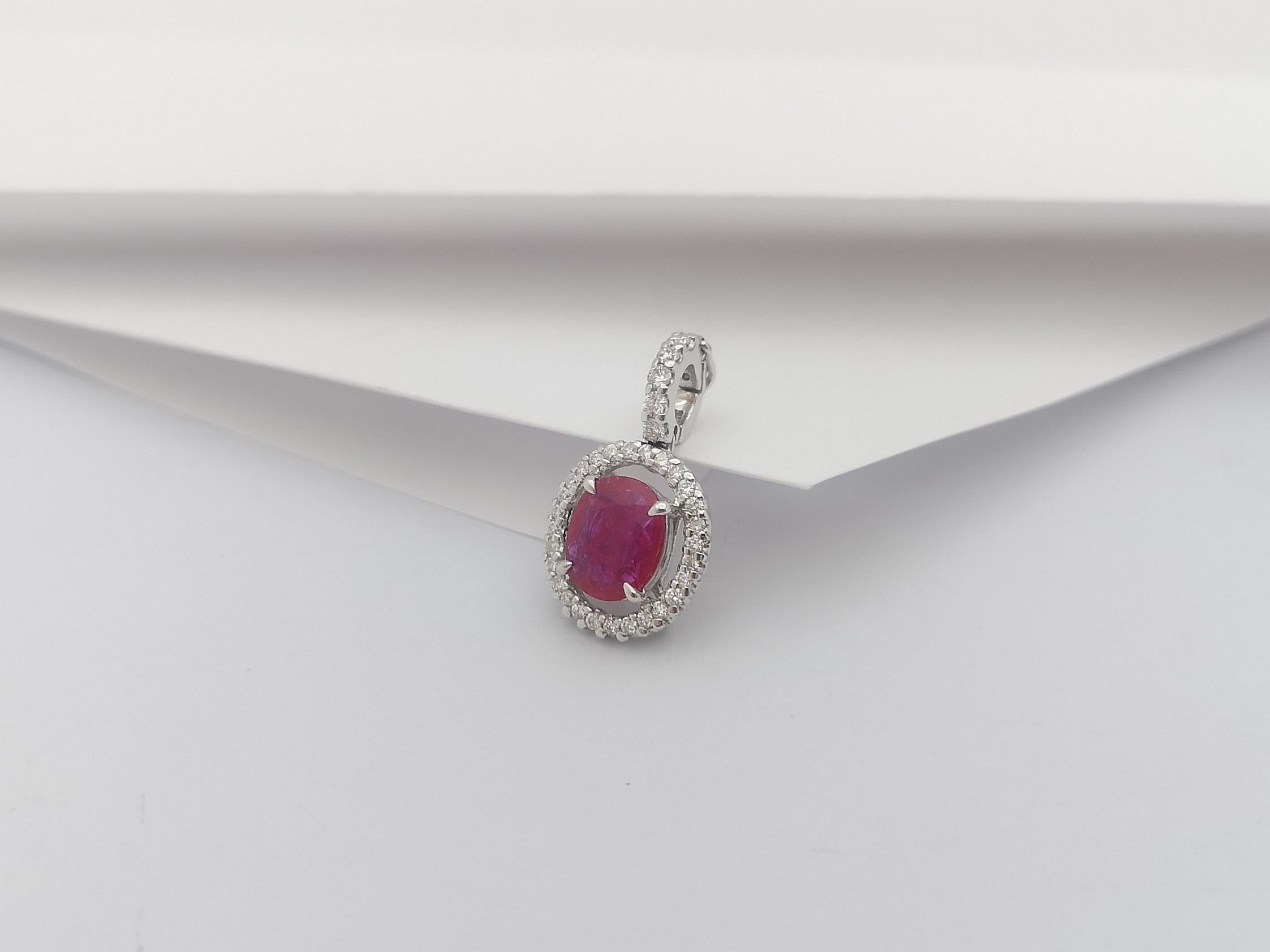 Ruby with Diamond Pendant Set in 18 Karat White Gold Settings For Sale 2