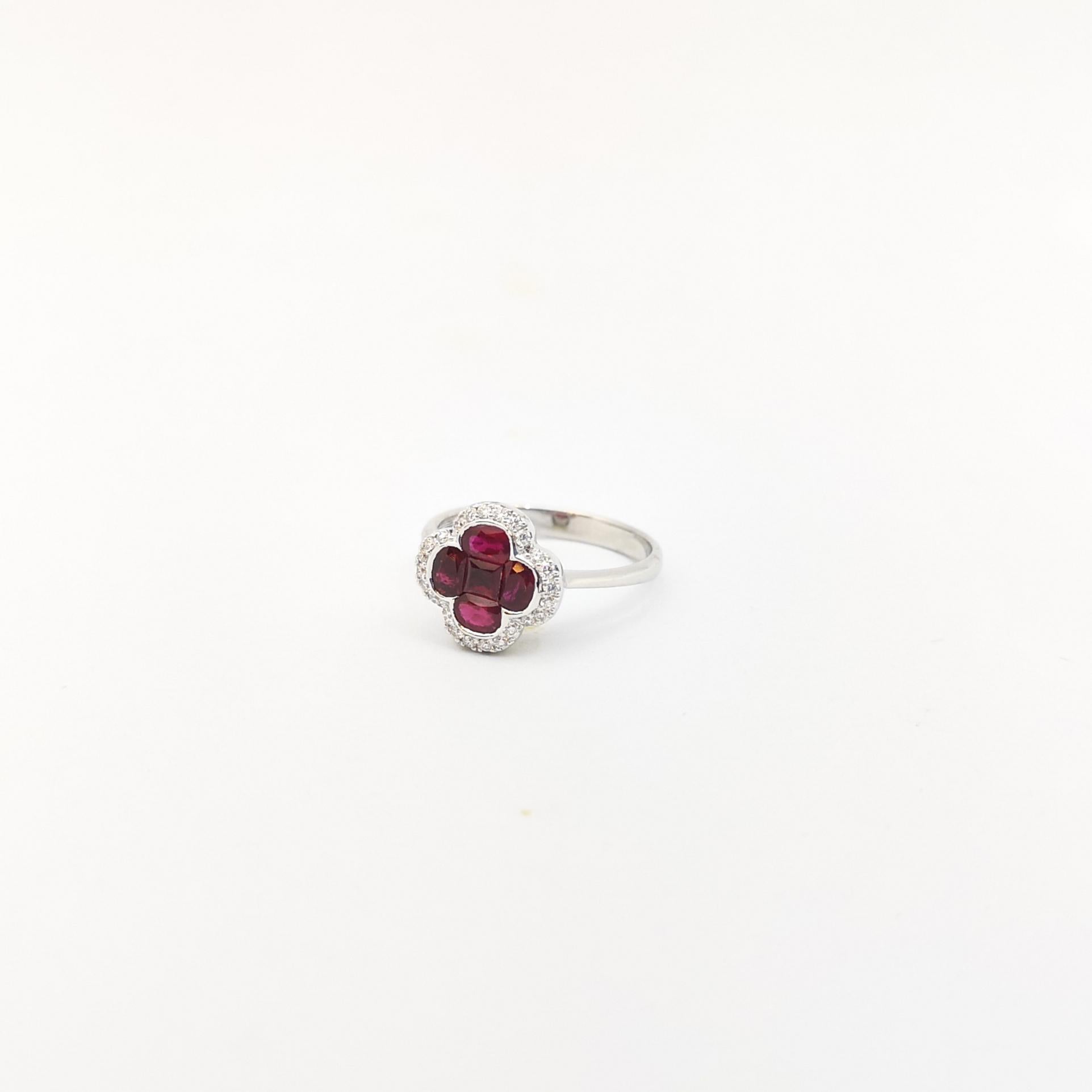 Anello con rubino e diamante con montatura in oro bianco 18 carati in vendita 4