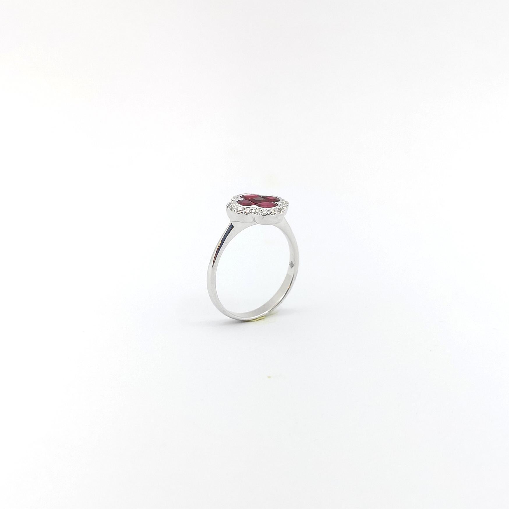 Anello con rubino e diamante con montatura in oro bianco 18 carati in vendita 7