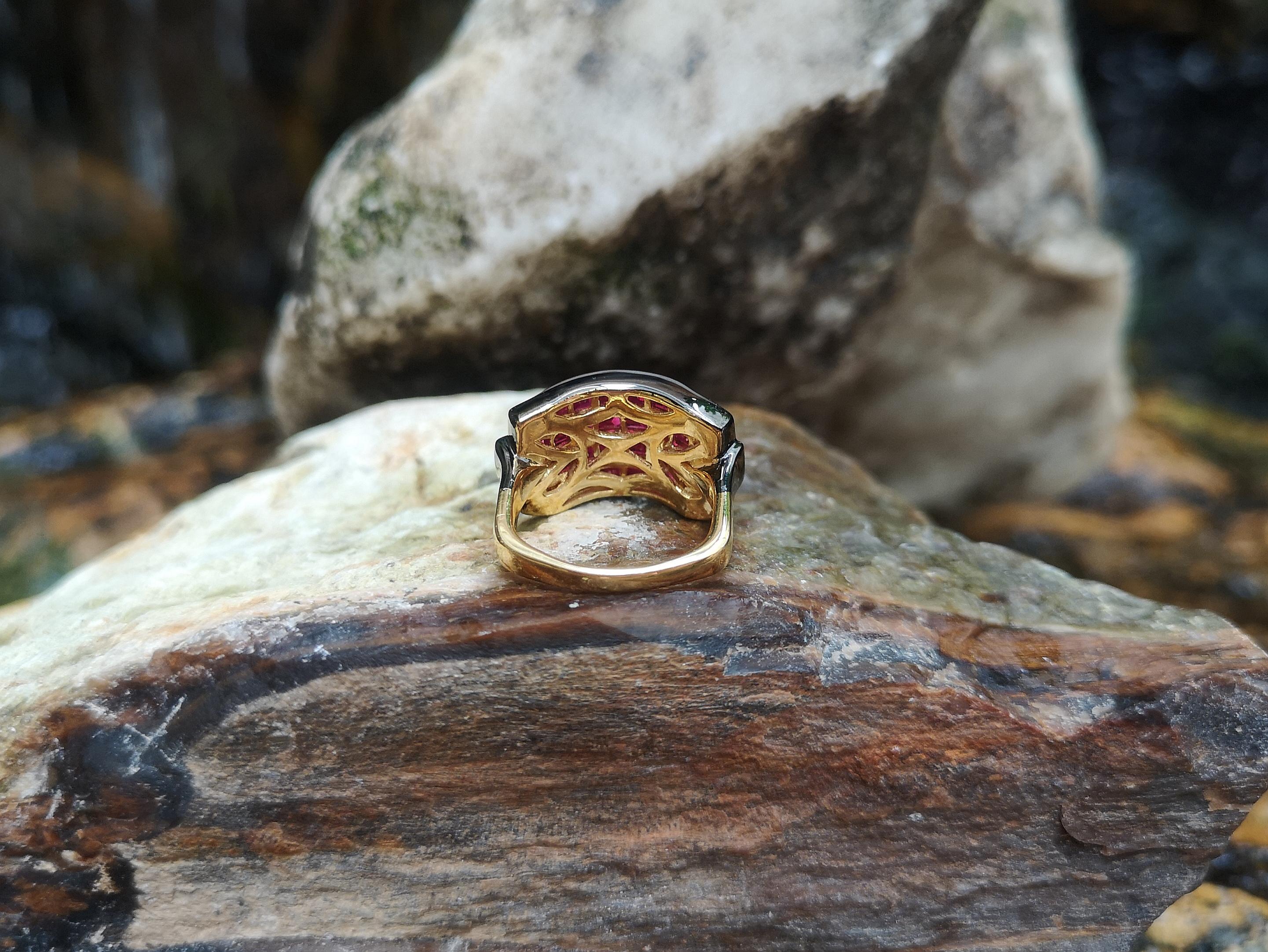 Rubin mit Diamantring in 18 Karat Gold gefasst im Angebot 4