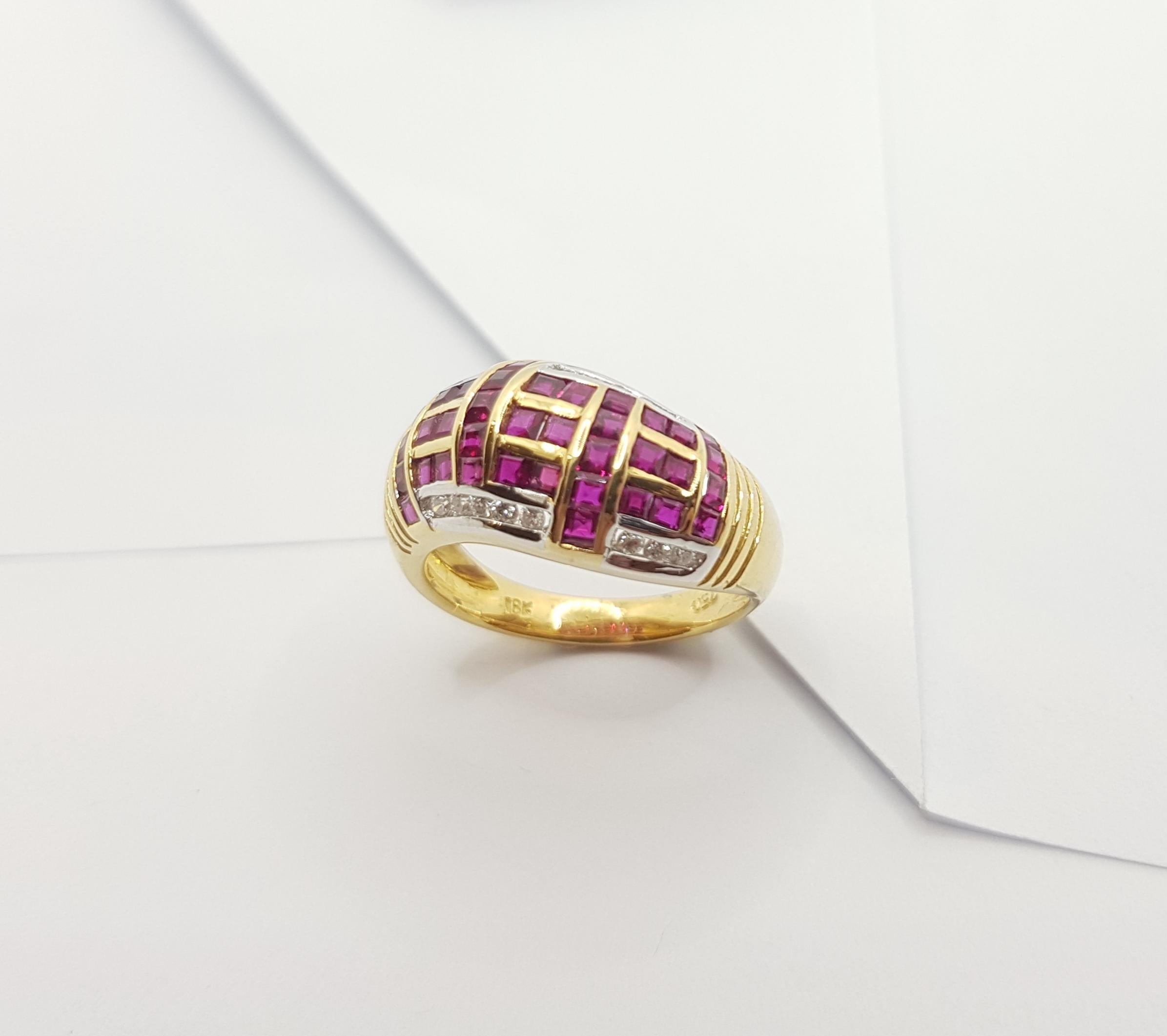 Bague en or 18 carats sertie d'un rubis et de diamants en vente 6