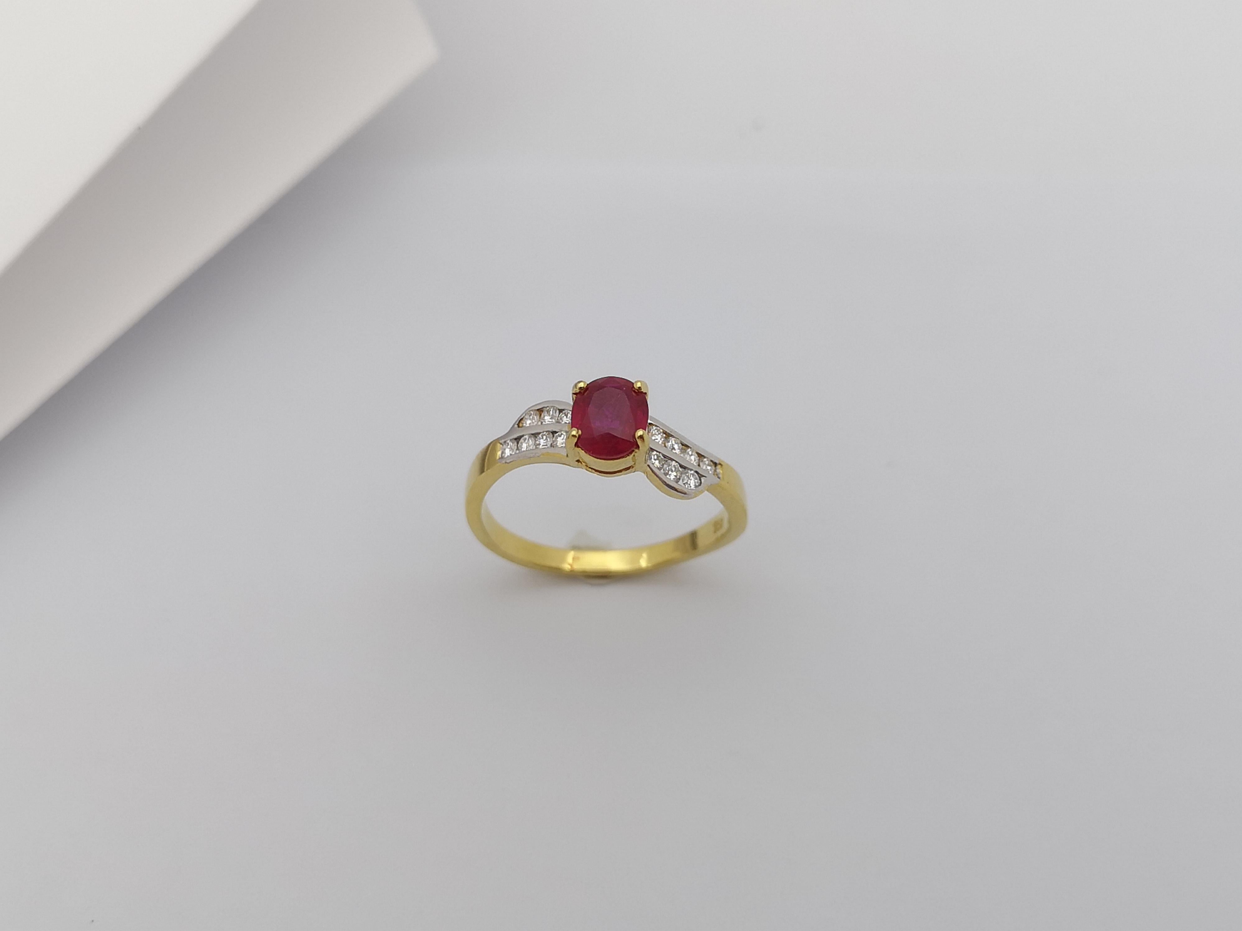 Ruby  with Diamond  Ring set in 18 Karat Gold Settings For Sale 6