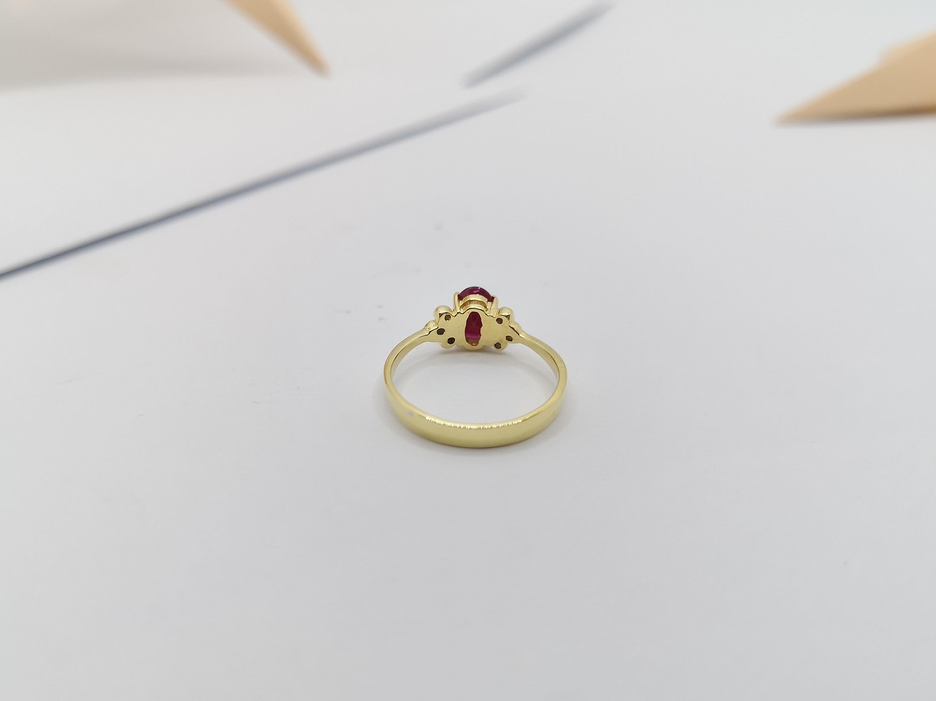 Ruby with Diamond Ring Set in 18 Karat Gold Settings For Sale 6