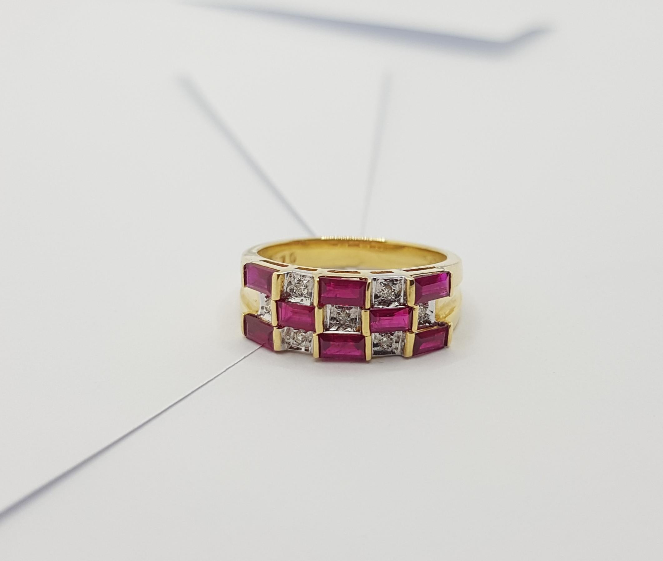 Ruby with Diamond Ring Set in 18 Karat Gold Settings For Sale 7