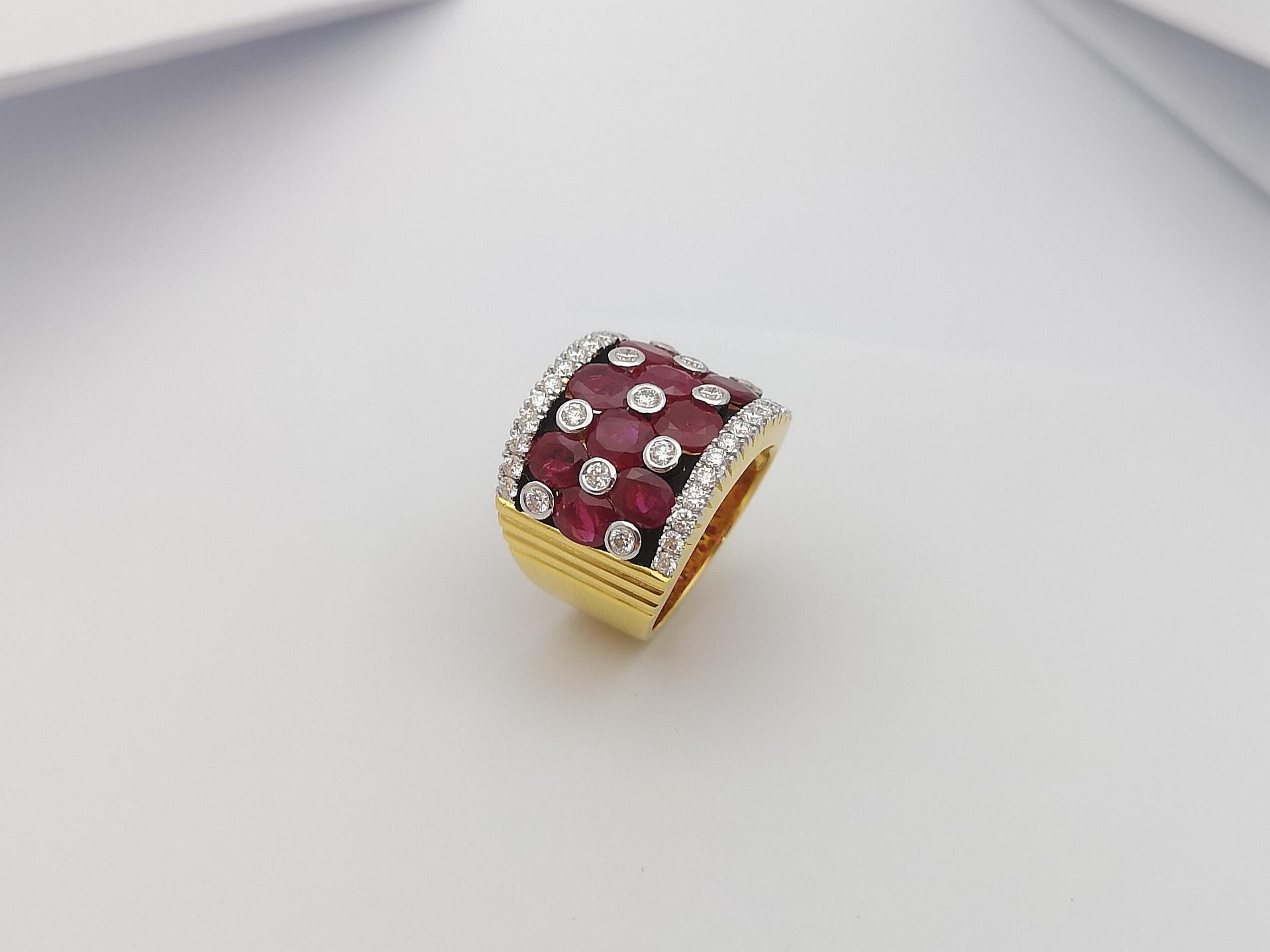 Ruby with Diamond  Ring set in 18 Karat Gold Settings For Sale 12