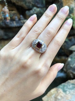 Ruby with Diamond Ring Set in 18 Karat Gold Settings