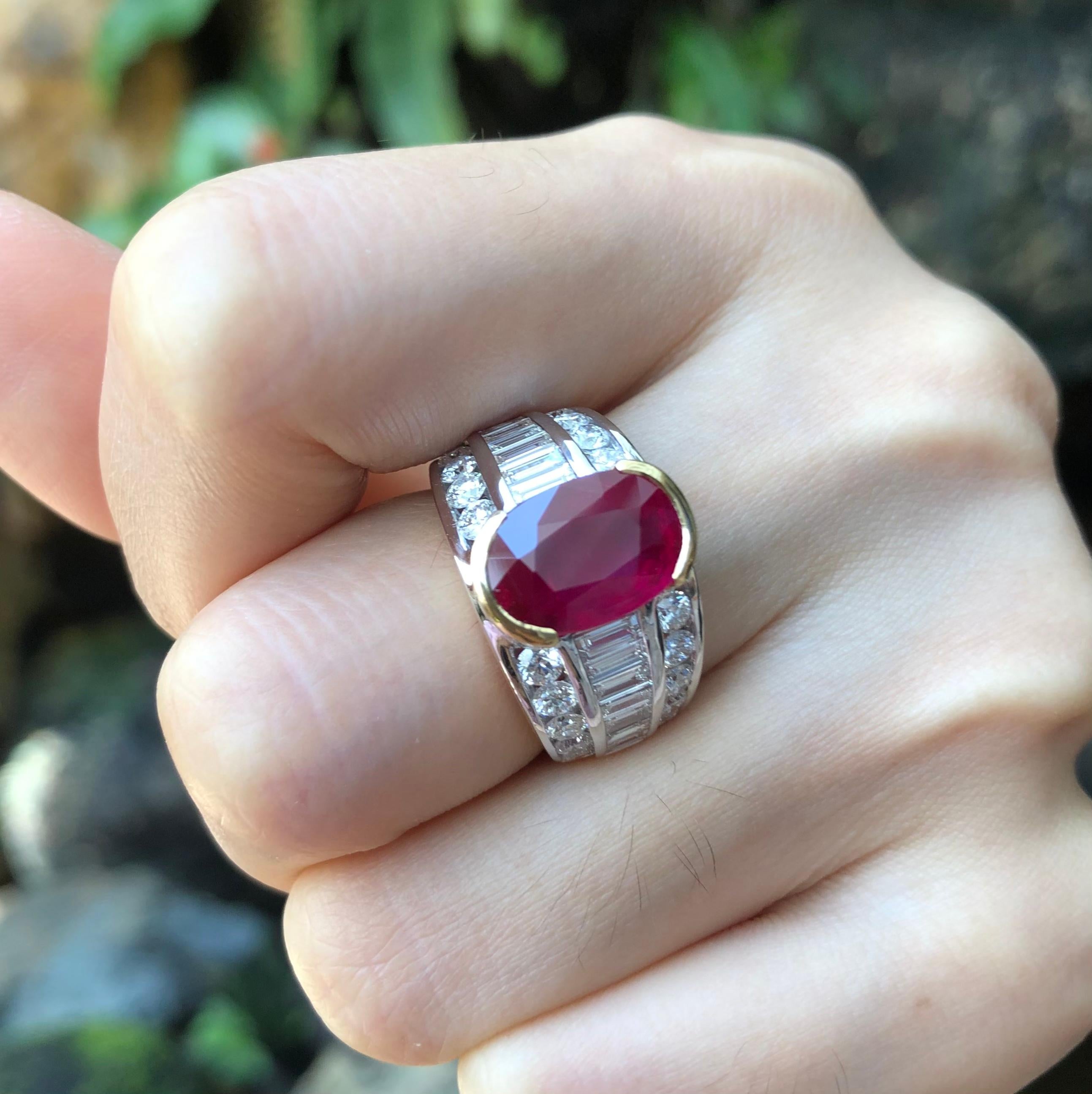 Ruby 4.91 carats with Diamond 2.06 carats Ring set in 18 Karat Gold Settings

Width:  0.8 cm 
Length: 1.3 cm
Ring Size: 54
Total Weight: 11.26 grams

