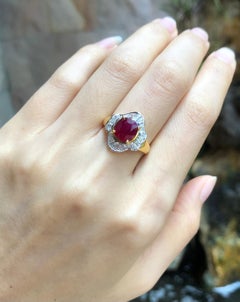 Ruby with Diamond Ring Set in 18 Karat Gold Settings