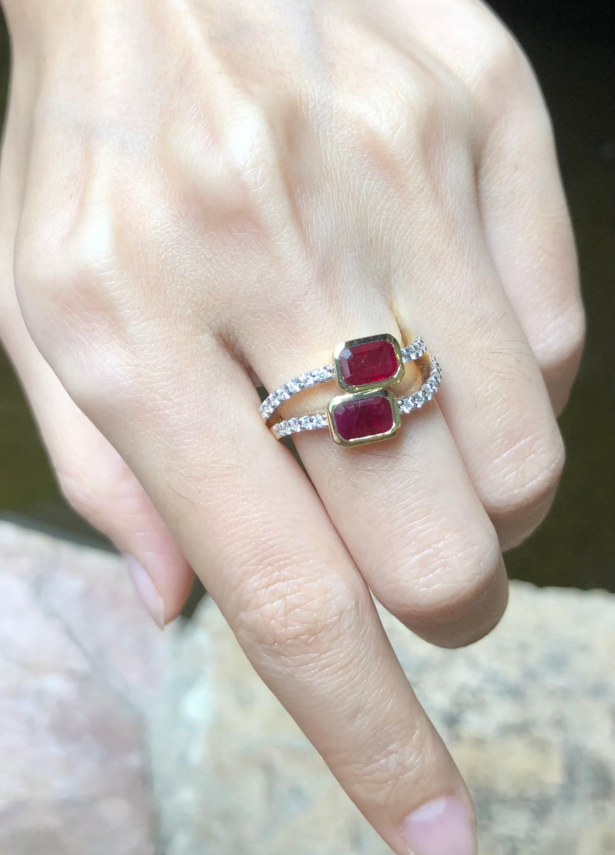Ruby 1.47 carats with Diamond 0.33 carat Ring set in 18 Karat Gold Settings

Width:  1.0 cm 
Length: 1.0 cm
Ring Size: 53
Total Weight: 7.13 grams

