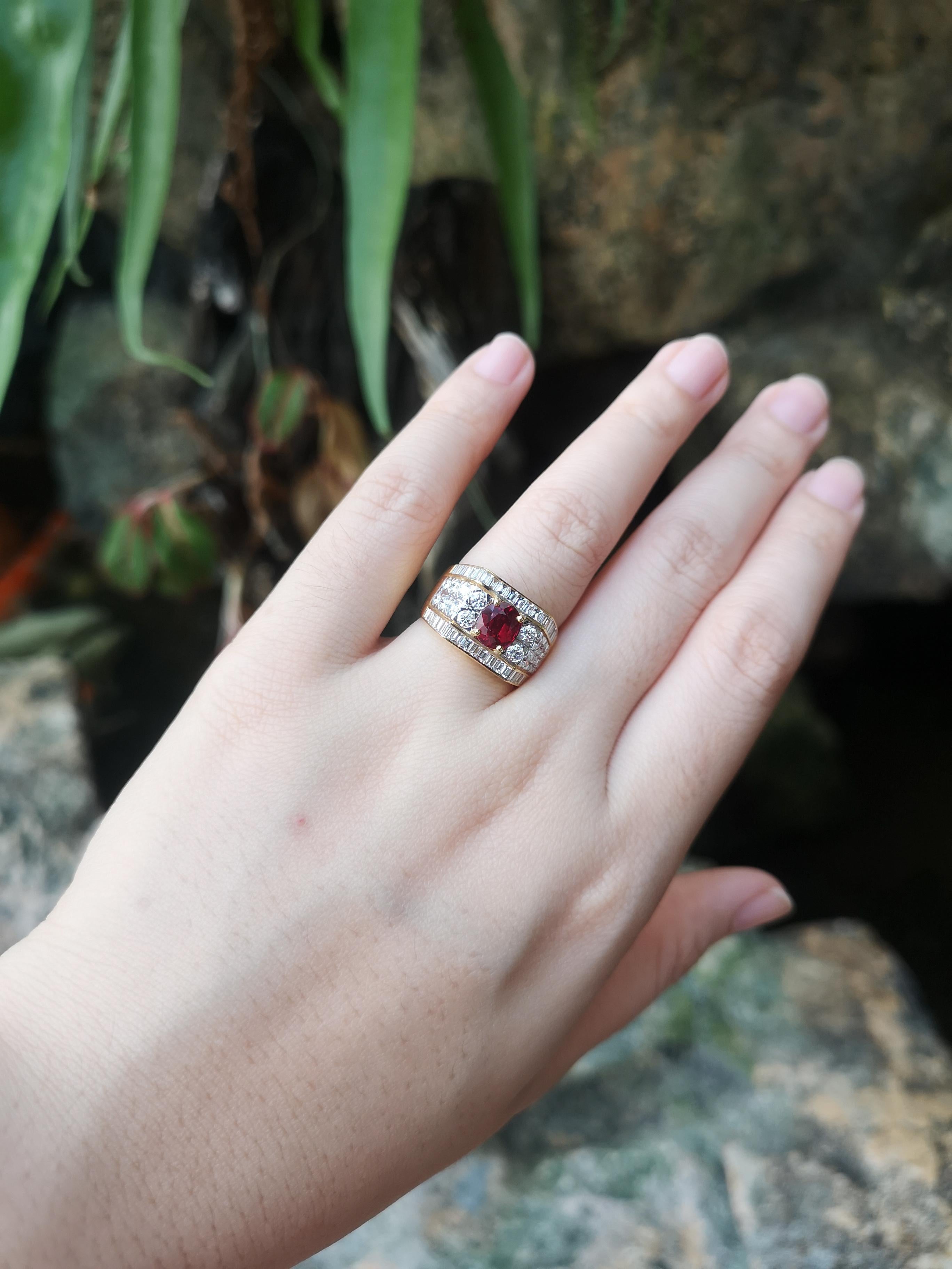 Art Deco Ruby with Diamond Ring Set in 18 Karat Gold Settings For Sale