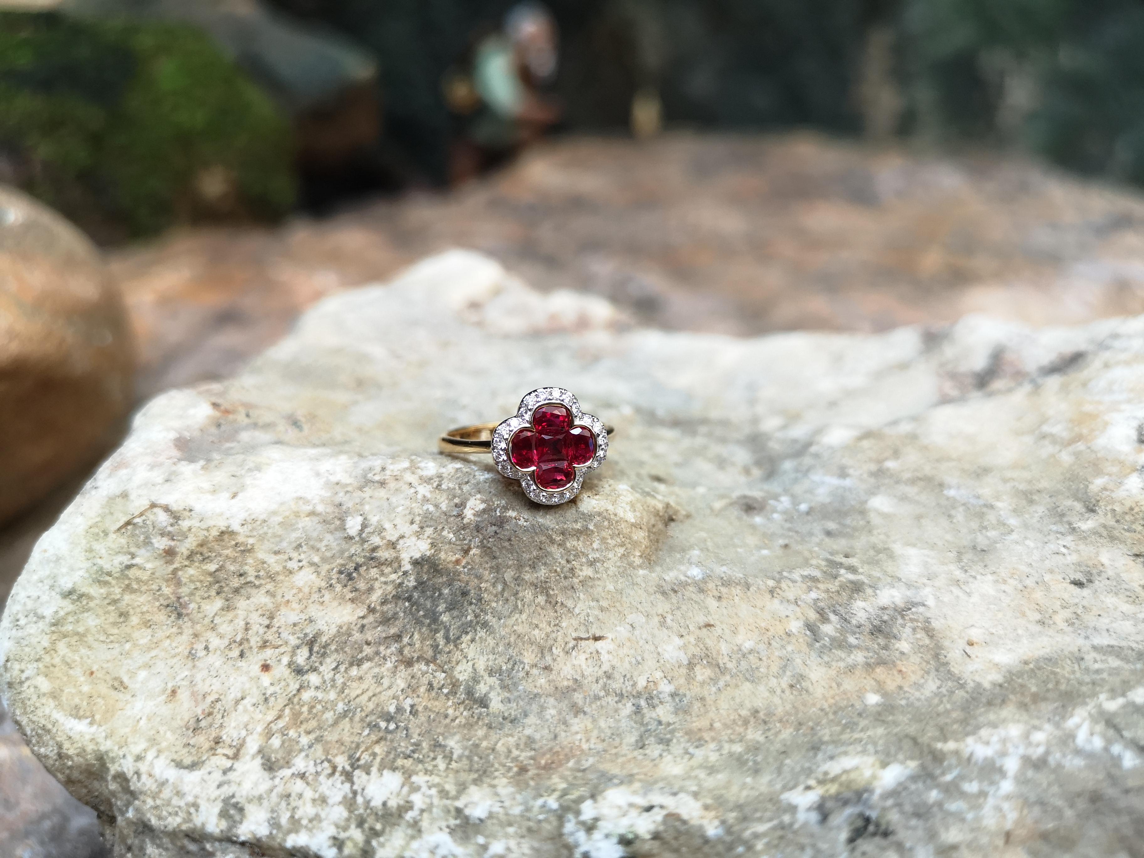 Women's Ruby with Diamond Clover Ring Set in 18 Karat Gold Settings For Sale