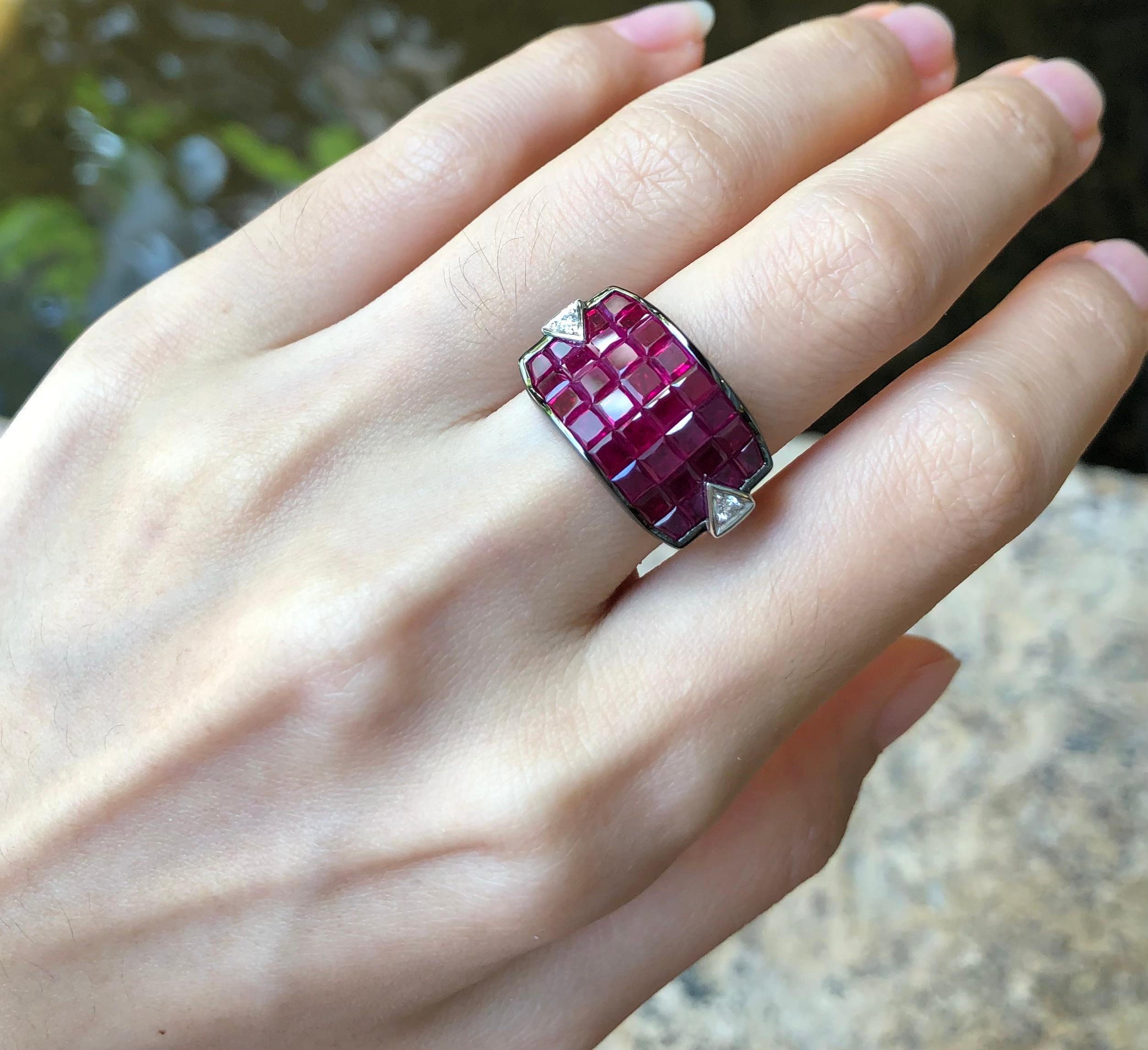 Square Cut Ruby with Diamond Ring Set in 18 Karat Gold Settings For Sale
