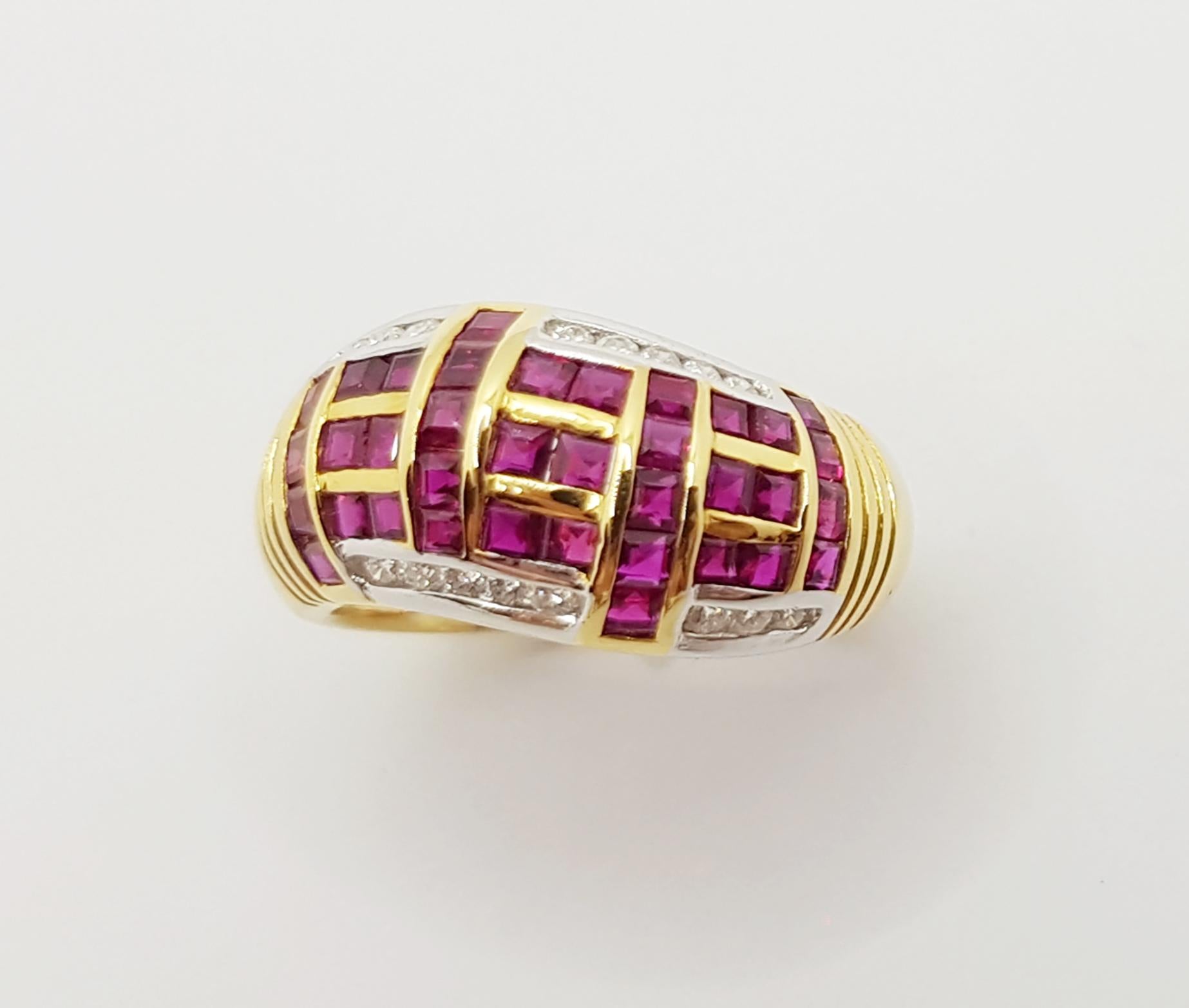 Ruby with Diamond Ring Set in 18 Karat Gold Settings In New Condition For Sale In Bangkok, TH