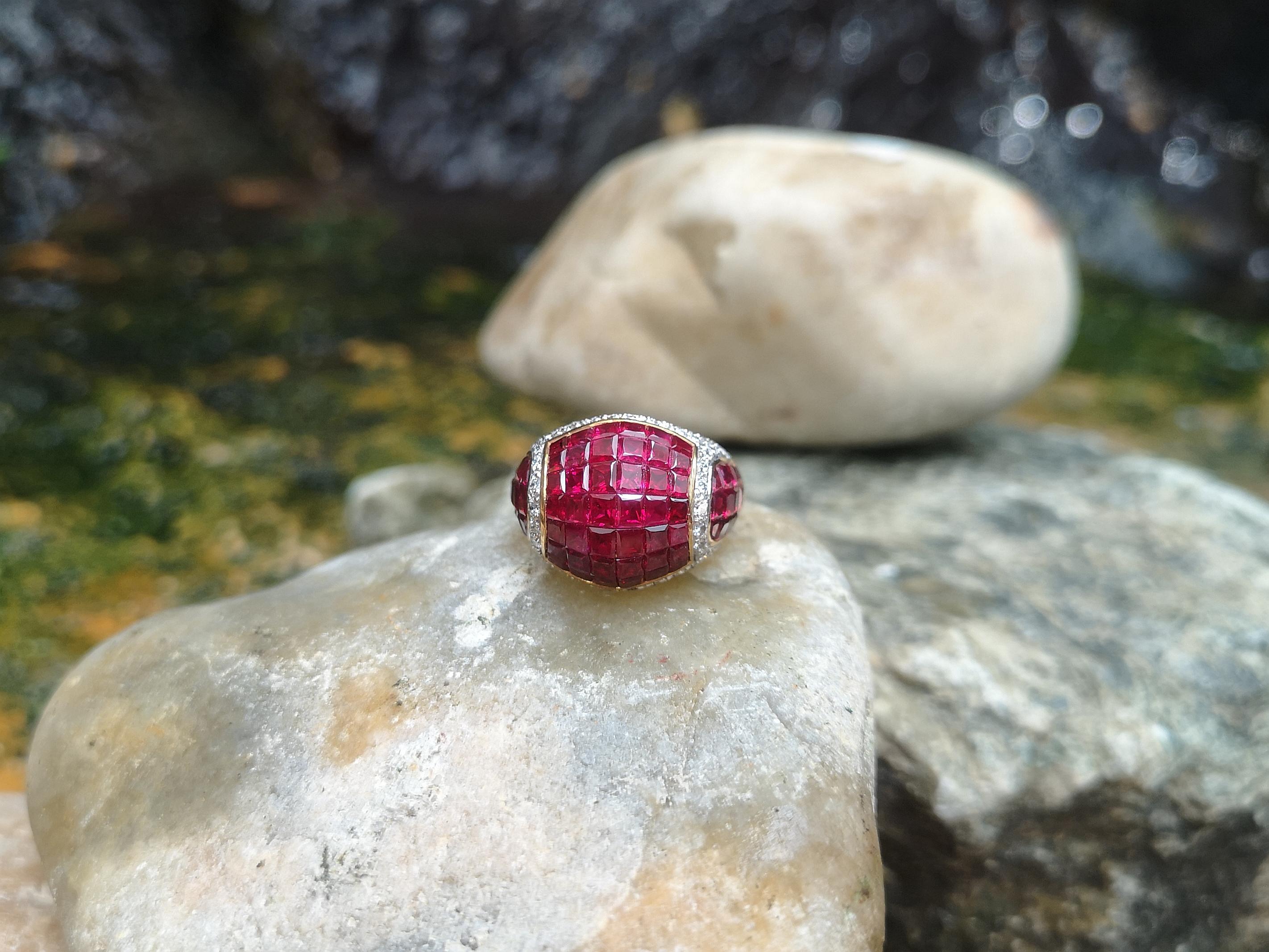 Ruby with Diamond Ring set in 18 Karat Gold Settings In New Condition For Sale In Bangkok, TH