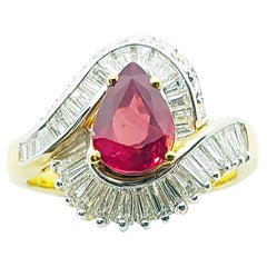 Bague en or 18 carats ornée de rubis et de diamants