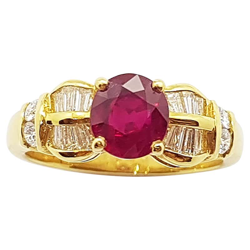 Ruby with Diamond Ring Set in 18 Karat Gold Settings For Sale at ...