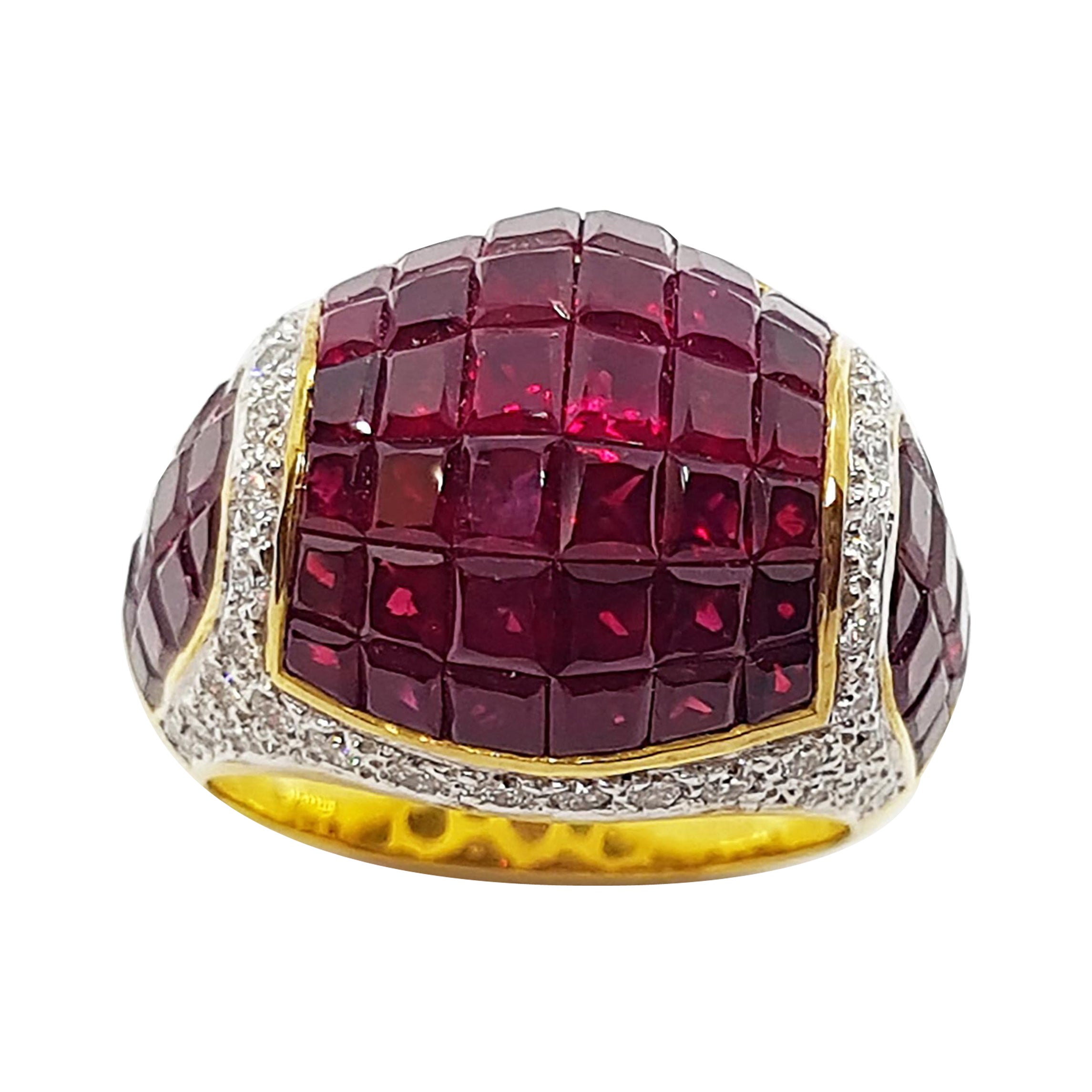 Anello con rubino e diamante incastonato in oro 18 carati