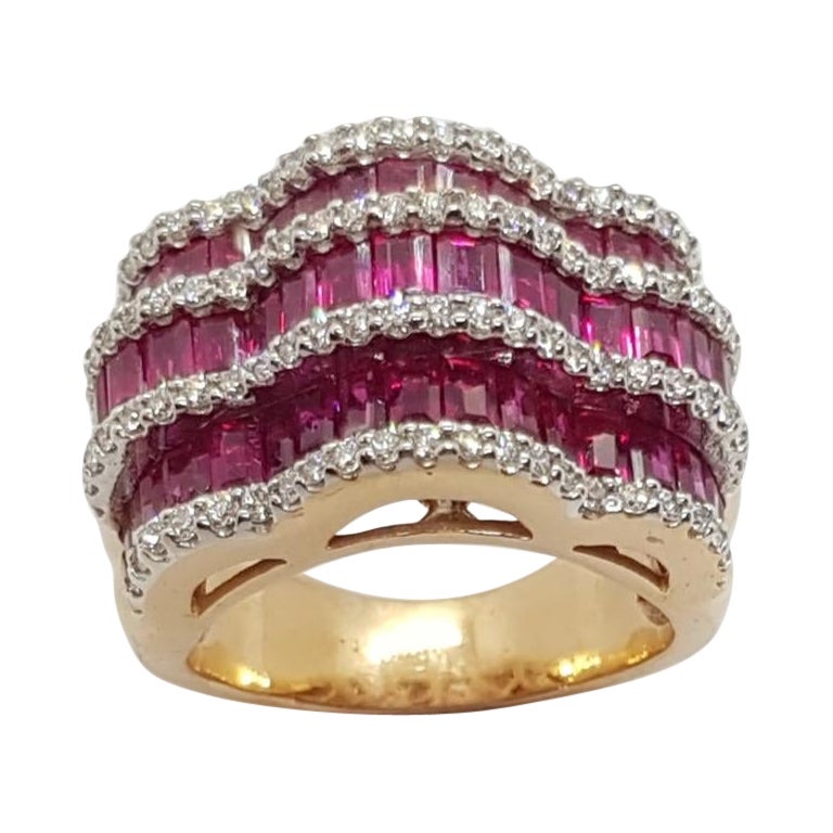 Anello con rubino e diamante incastonato in oro rosa 18 carati
