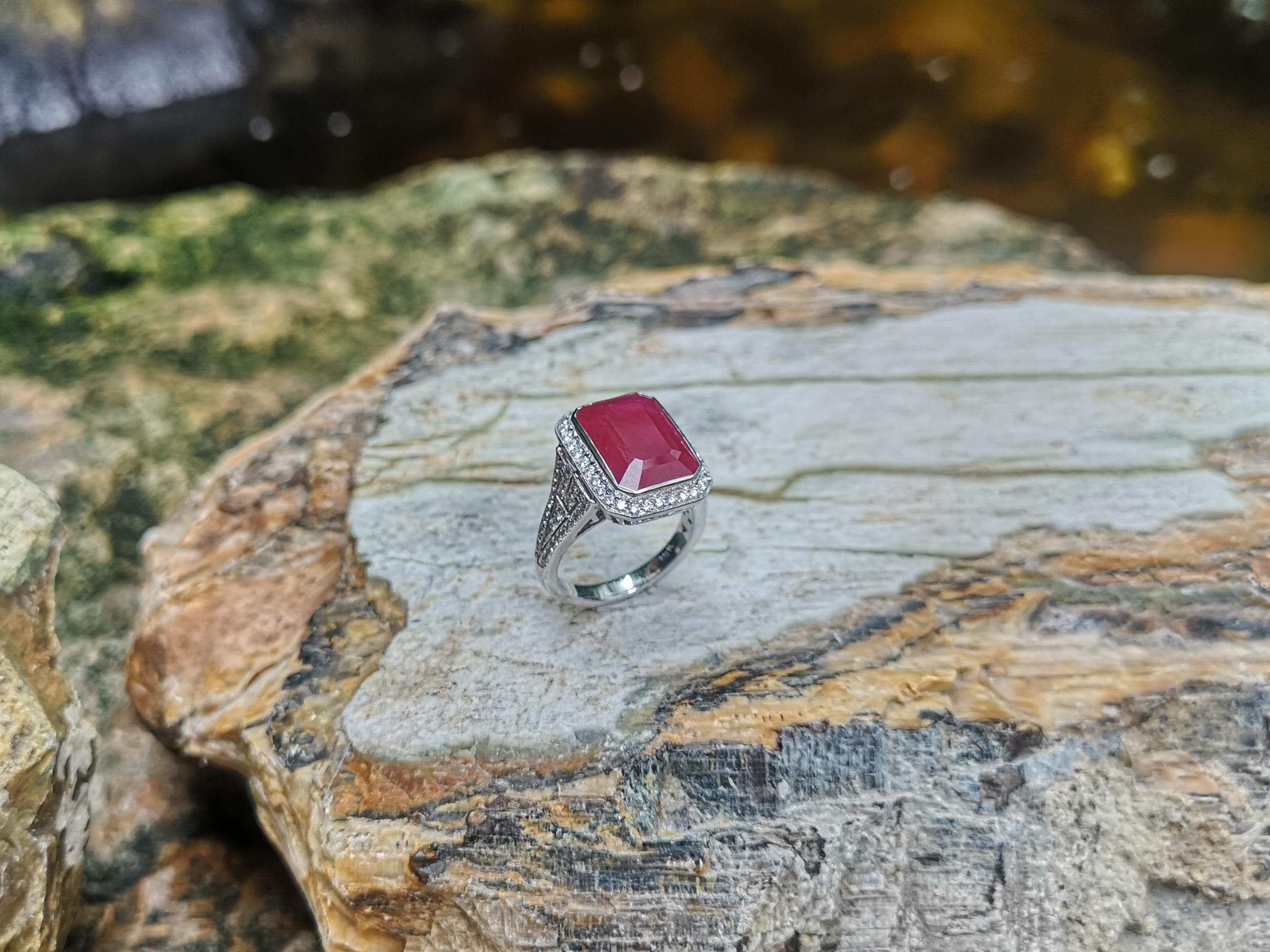 Ruby with Diamond Ring Set in 18 Karat White Gold Setting For Sale 10