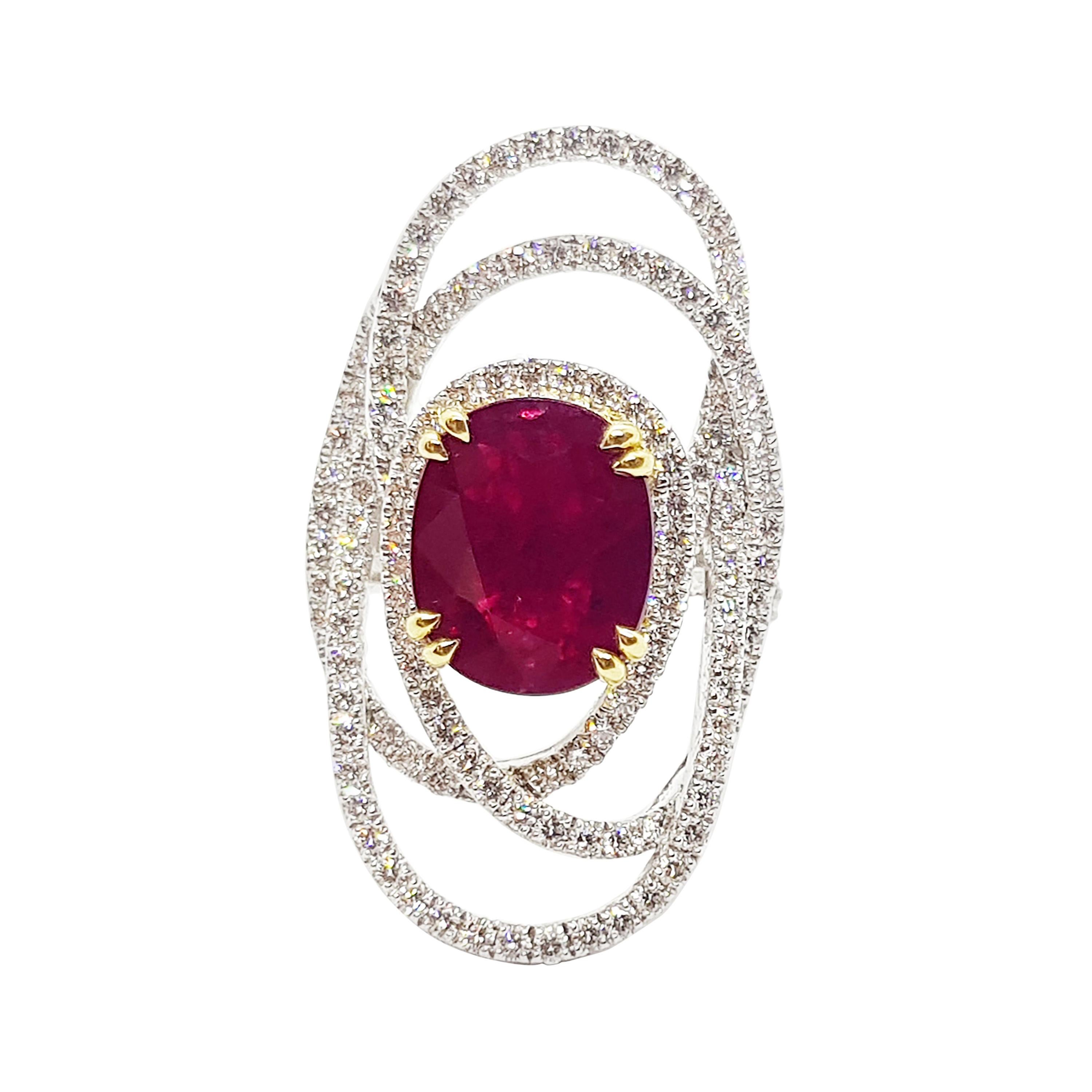 Ruby with Diamond Ring Set in 18 Karat White Gold Setting For Sale