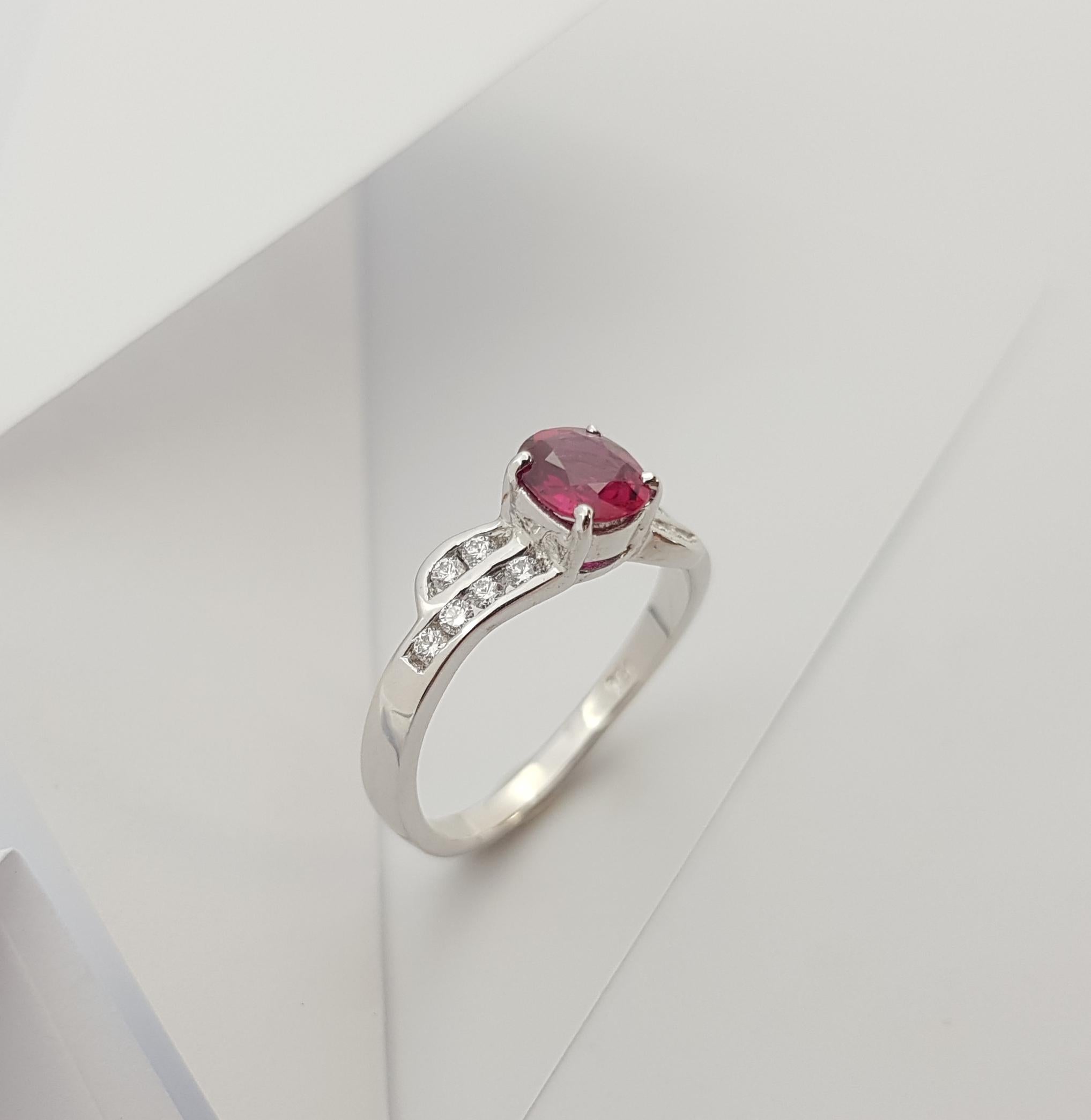 Ruby with Diamond Ring Set in 18 Karat White Gold Settings For Sale 3