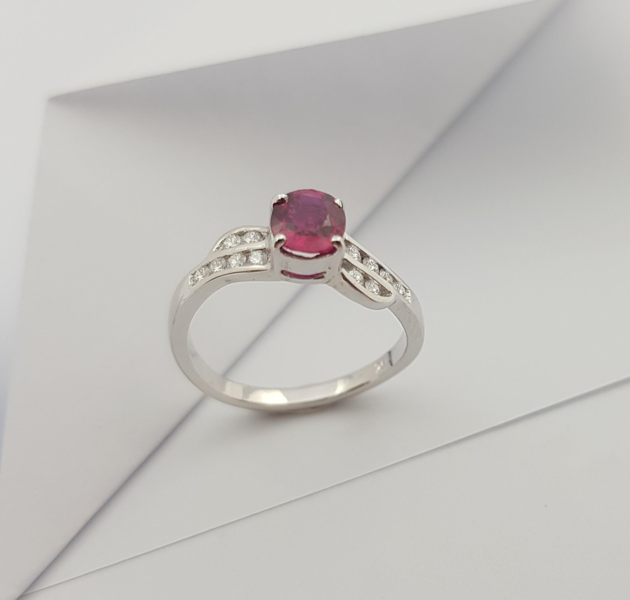 Ruby with Diamond Ring Set in 18 Karat White Gold Settings For Sale 4