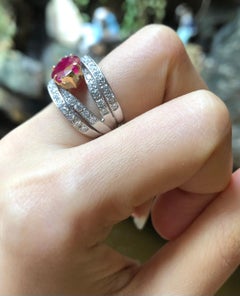 Ruby with Diamond Ring Set in 18 Karat White Gold Settings