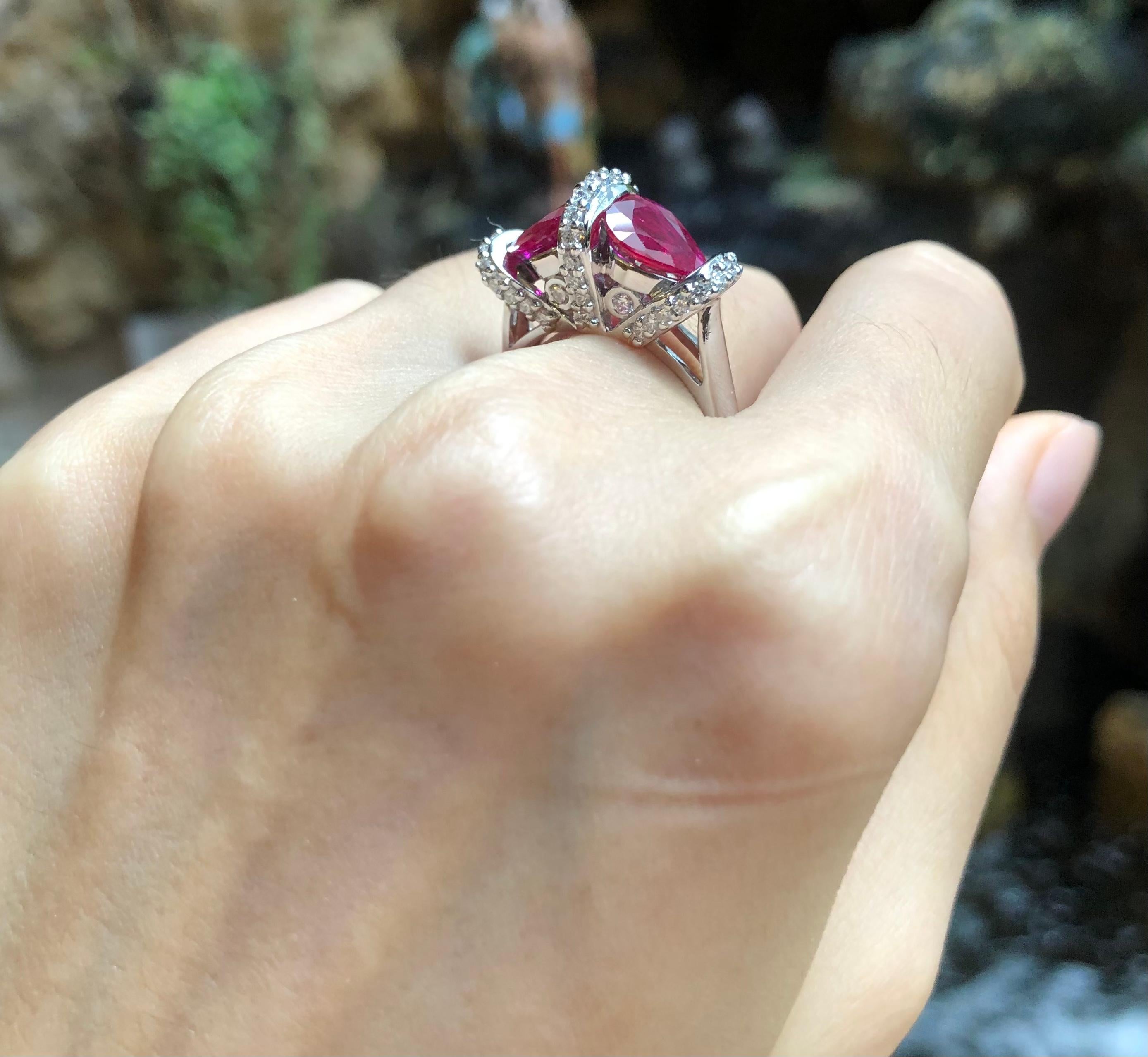 Ruby with Diamond Ring Set in 18 Karat White Gold Settings For Sale 1