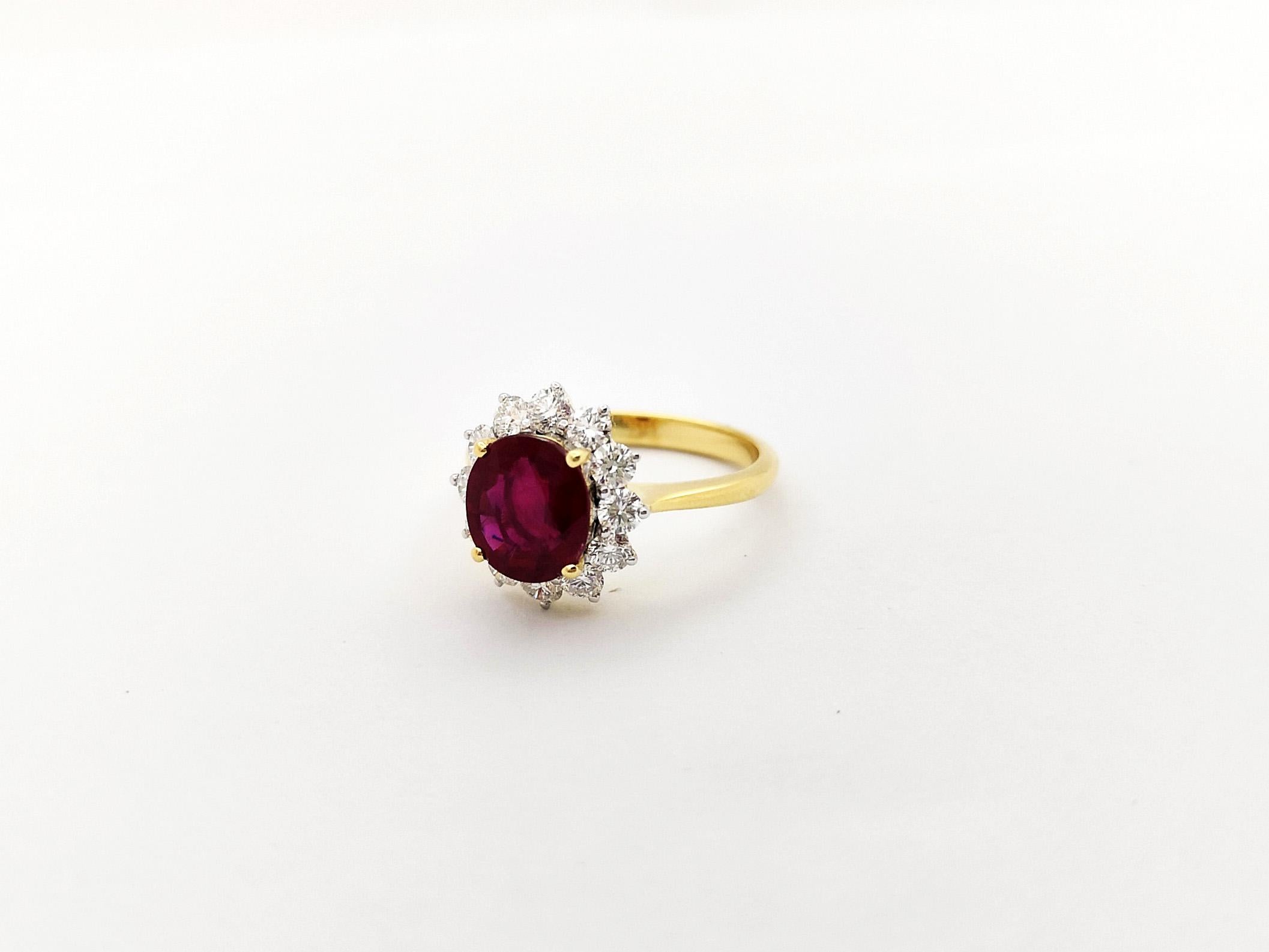 Ruby with Diamond Ring set in 18K Gold Settings For Sale 5