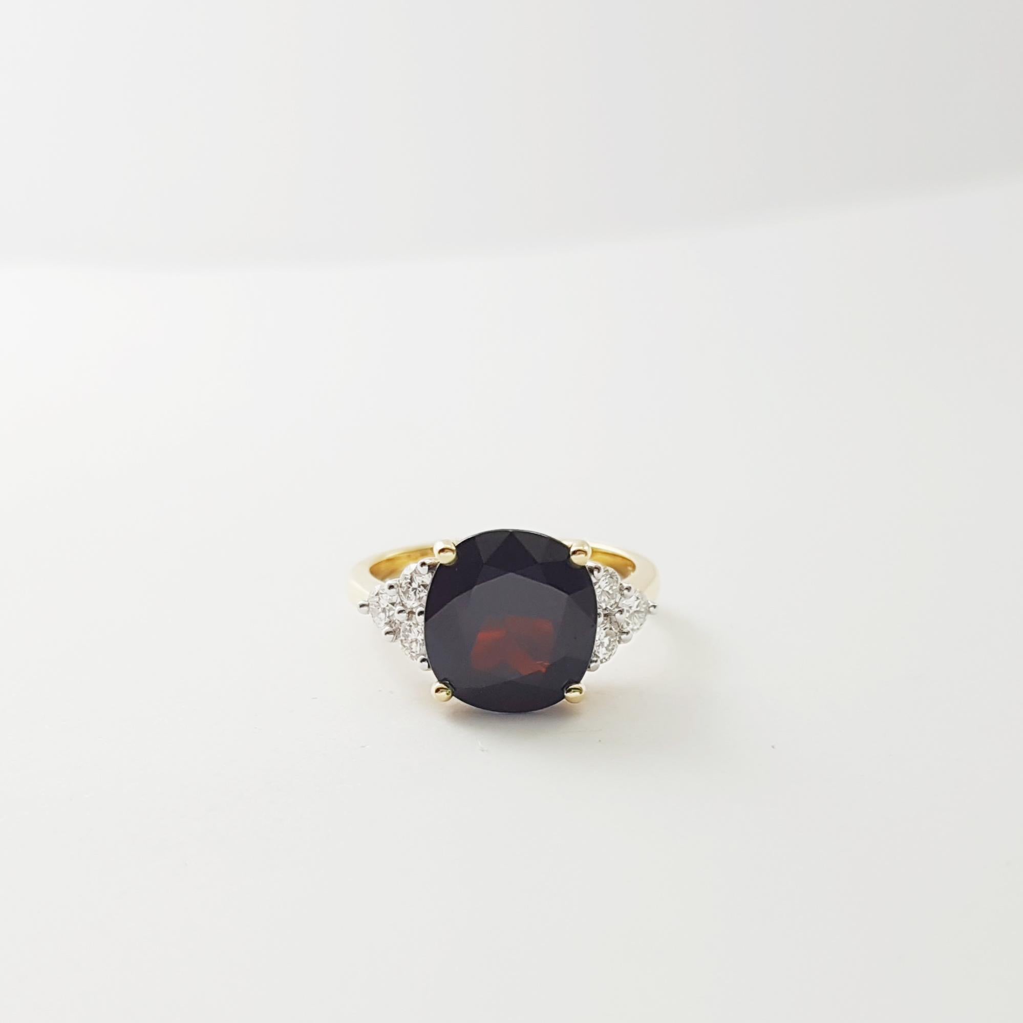 Ruby with Diamond Ring set in 18K Gold Settings For Sale 6