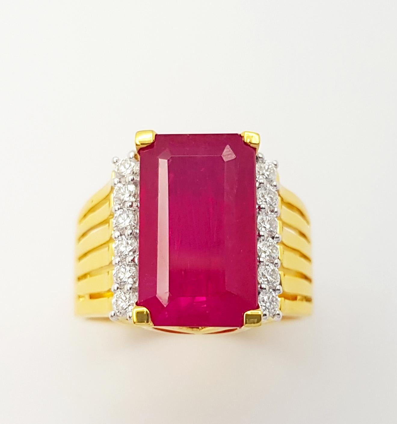 Rubin-Ring mit Diamanten in 18 Karat Gold gefasst im Angebot 7